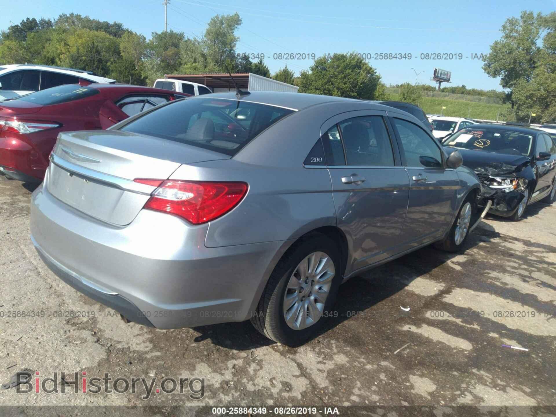 2013 CHRYSLER 200 - VIN: 1C3CCBAB1DN622524 - Фото 4