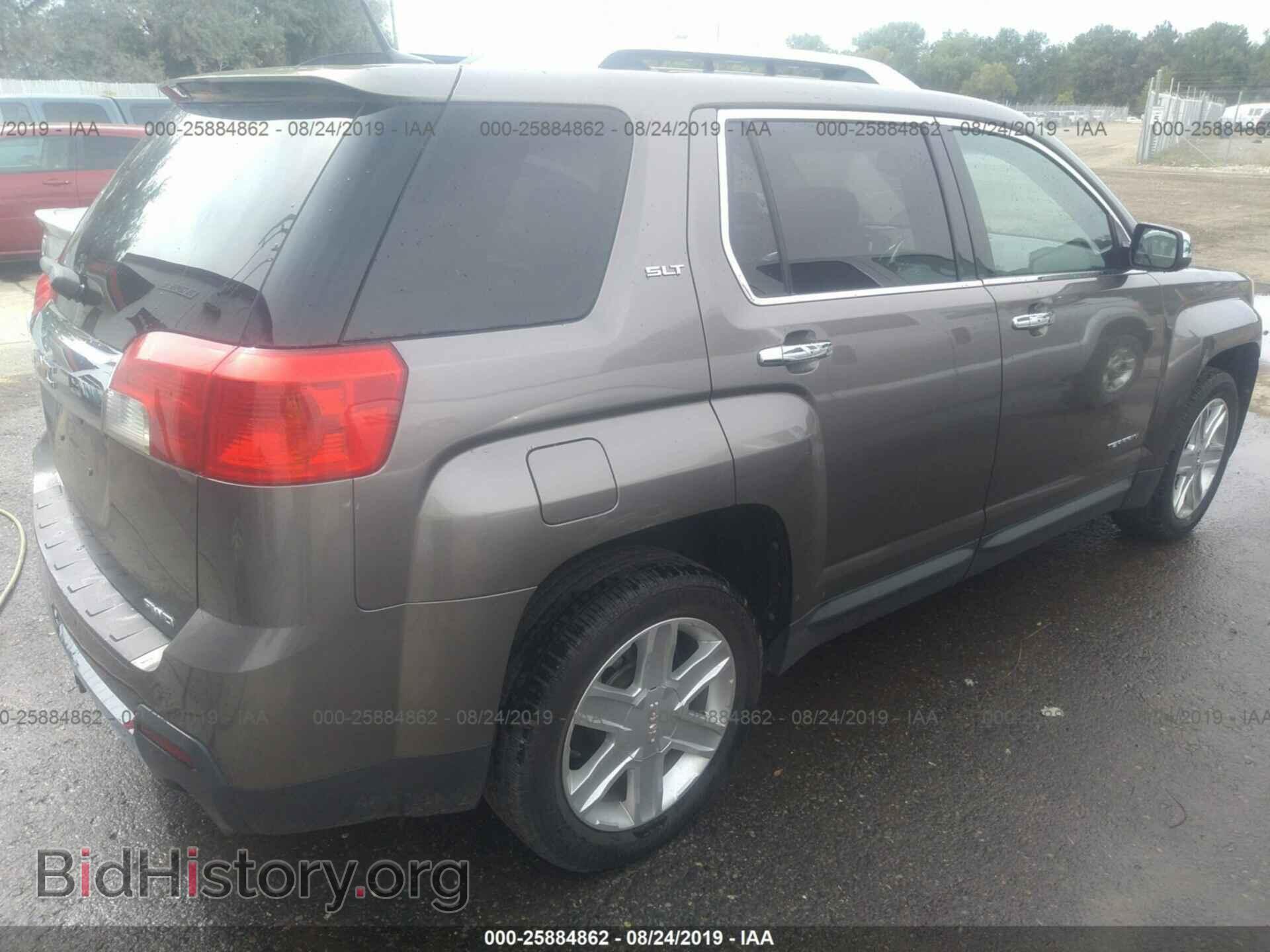 2011 GMC Terrain - VIN: 2CTFLXE53B6443675 - Photo 4
