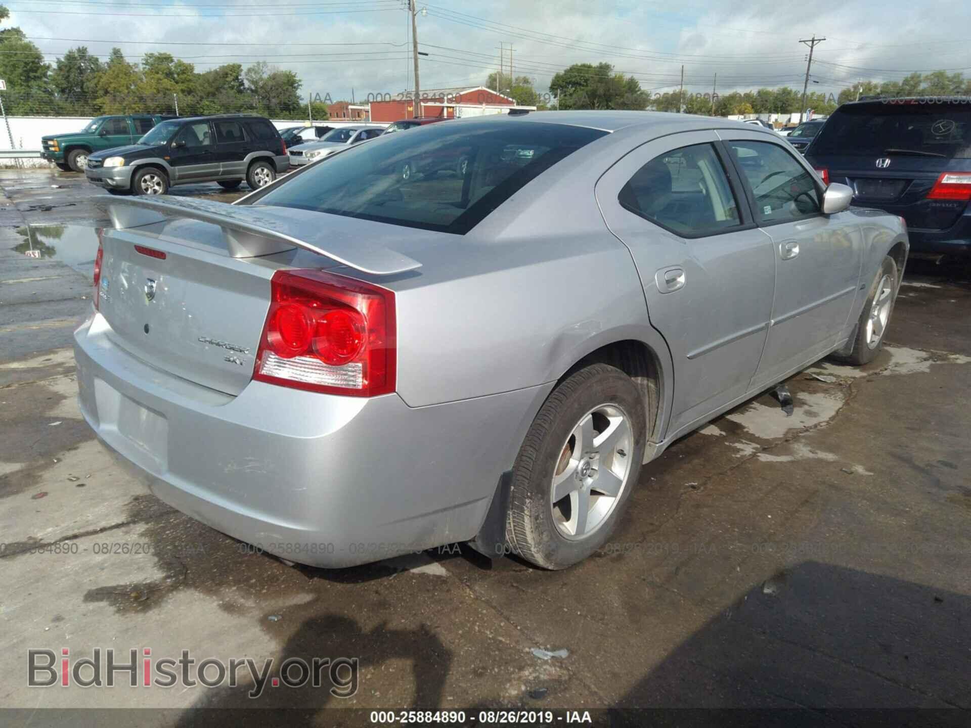 2010 DODGE CHARGER - VIN: 2B3CA3CV8AH226062 - Photo 4
