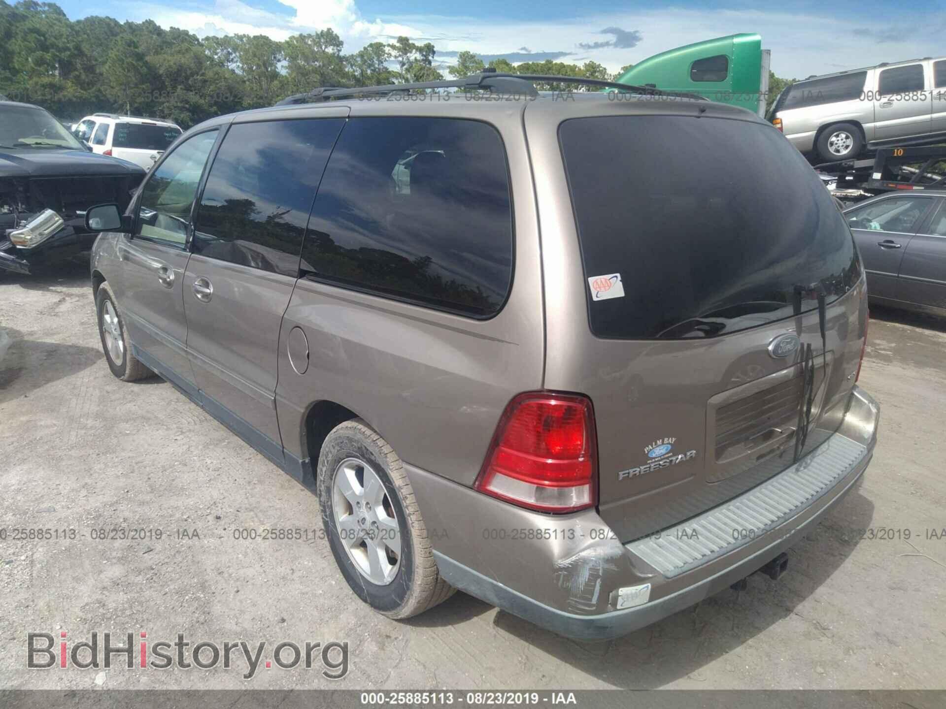 2004 FORD FREESTAR - VIN: 2FMZA57654BB07802 - Фото 3