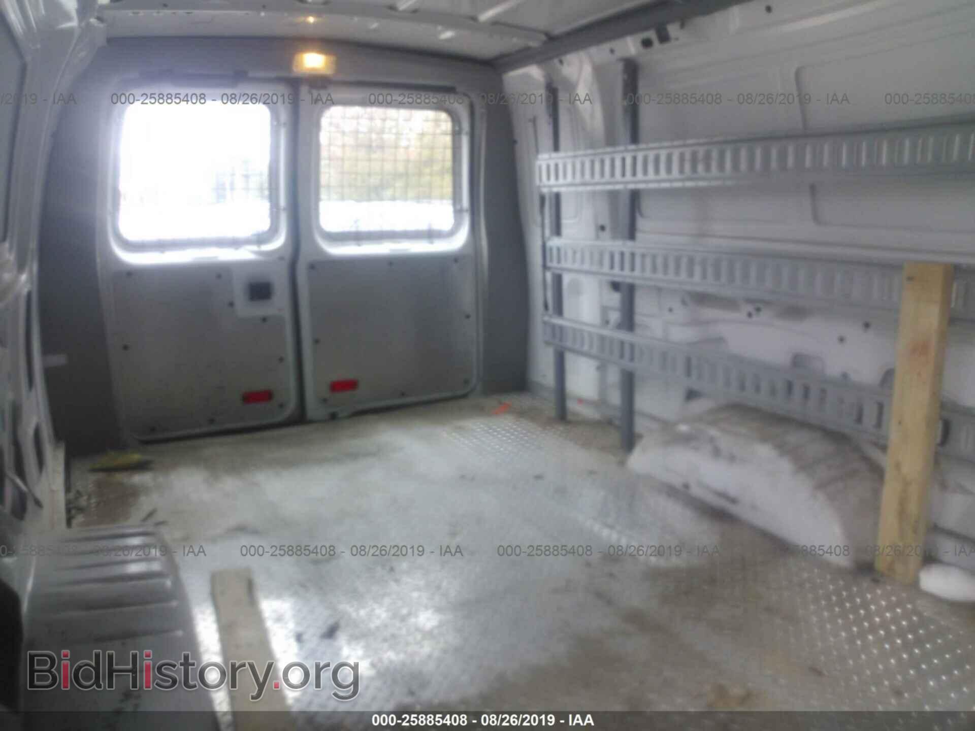 2010 FORD ECONOLINE - VIN: 1FDSS3EL8ADA72626 - Фото 8