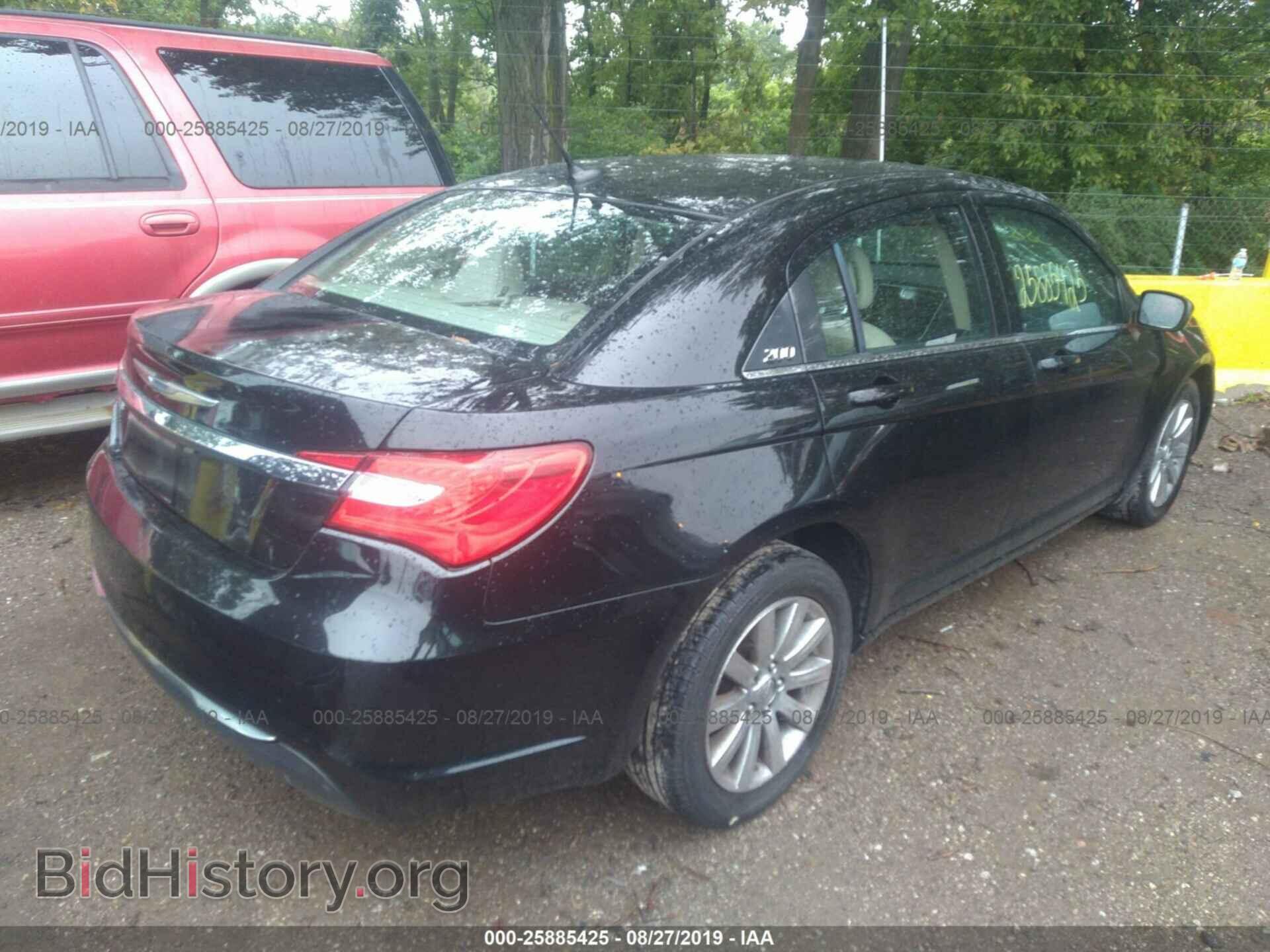 2012 CHRYSLER 200 - VIN: 1C3CCBBB6CN184189 - Фото 4