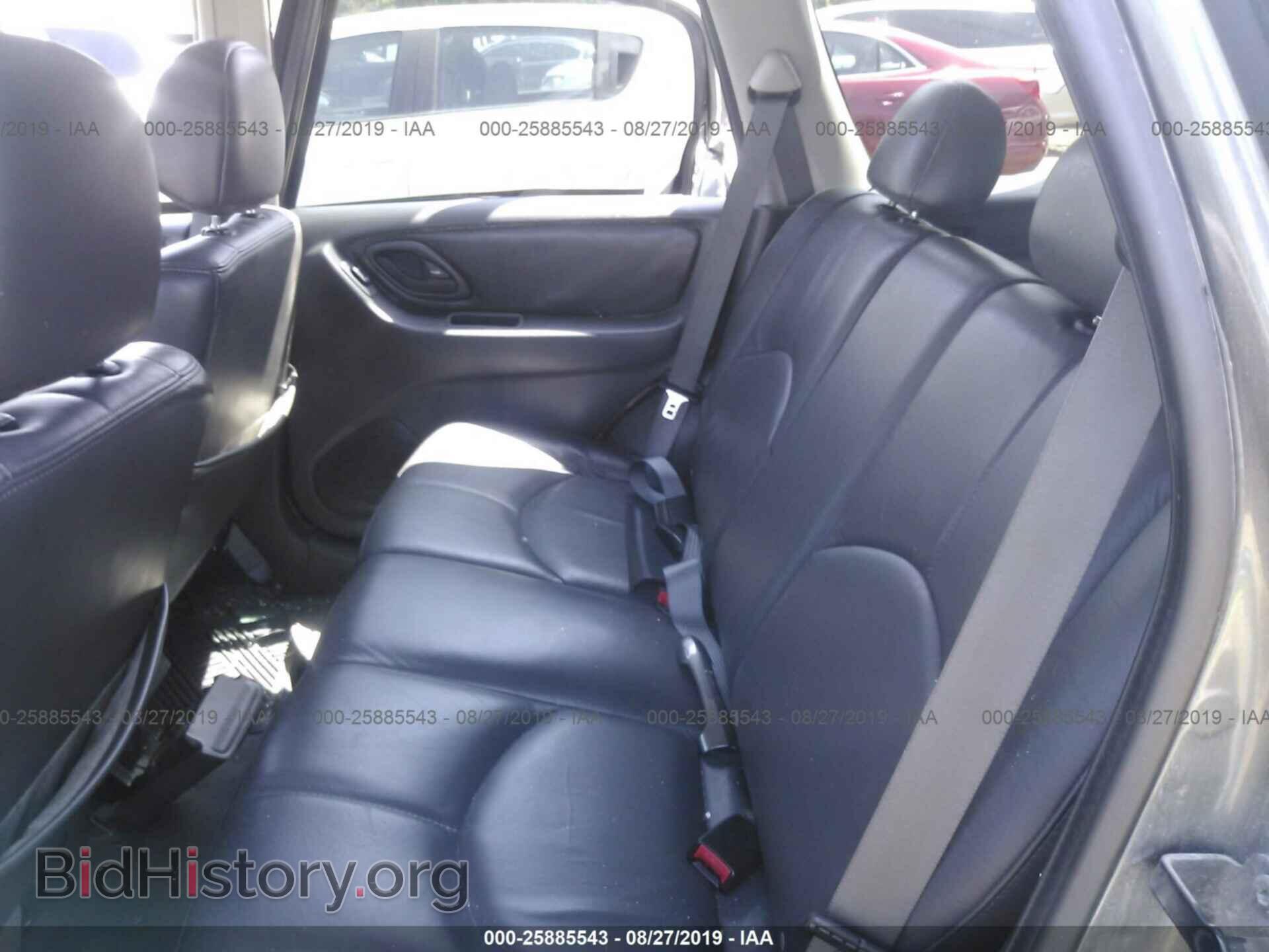 2004 MAZDA TRIBUTE - VIN: 4F2CZ06184KM32347 - Photo 8
