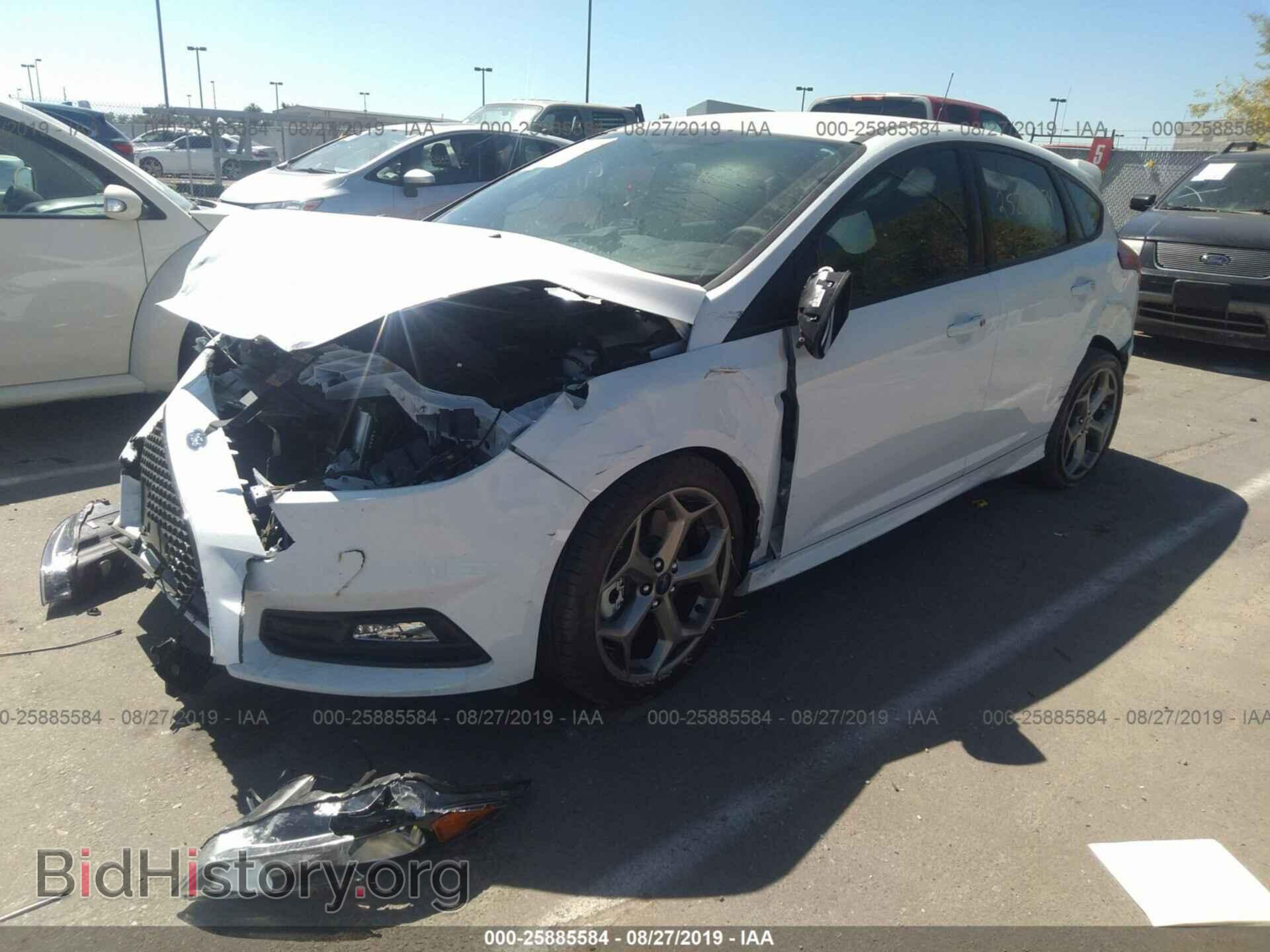 2018 FORD FOCUS - VIN: 1FADP3L92JL303585 - Photo 2