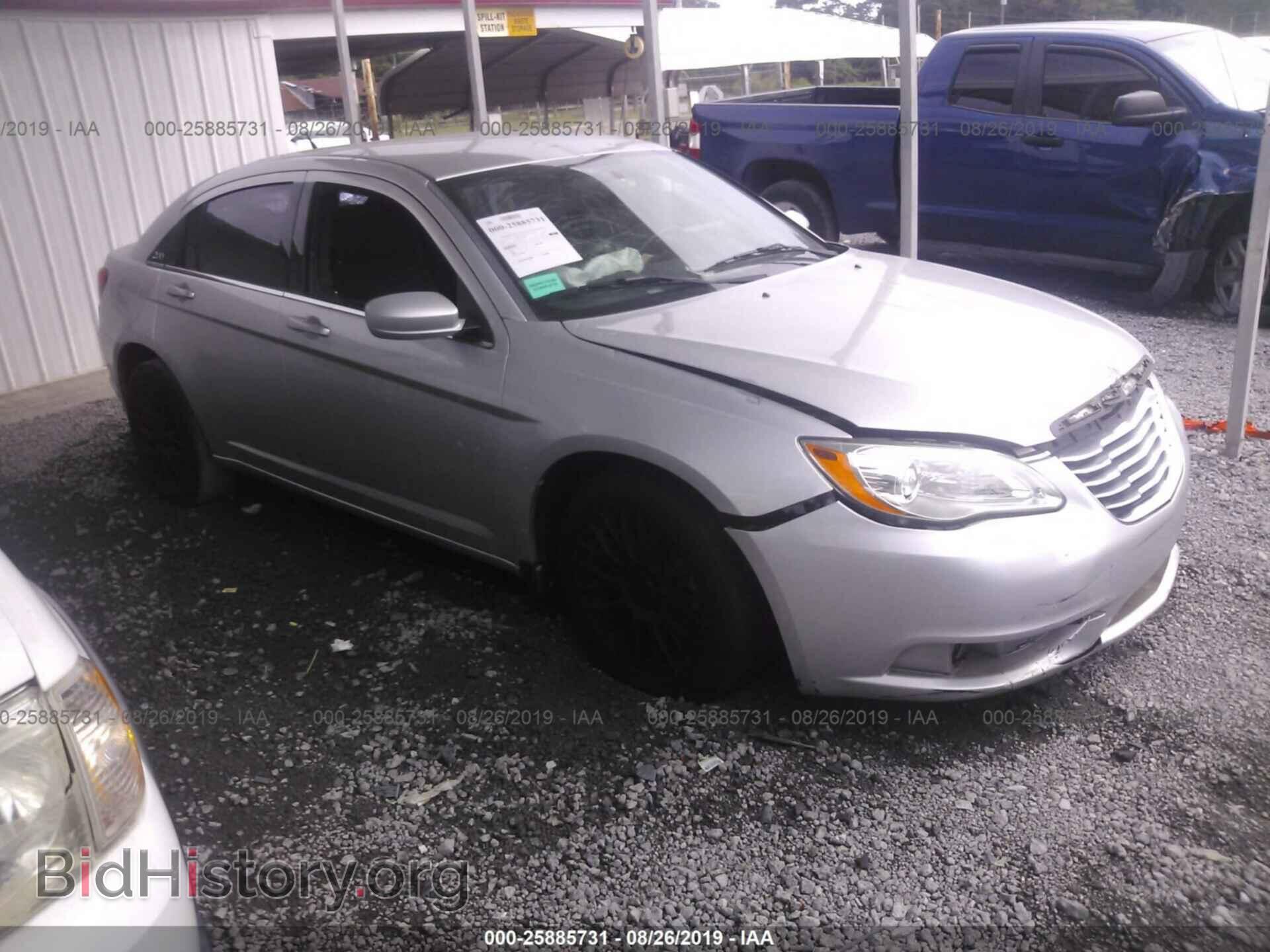 Photo 1C3BC1FBXBN591124 - CHRYSLER 200 2011