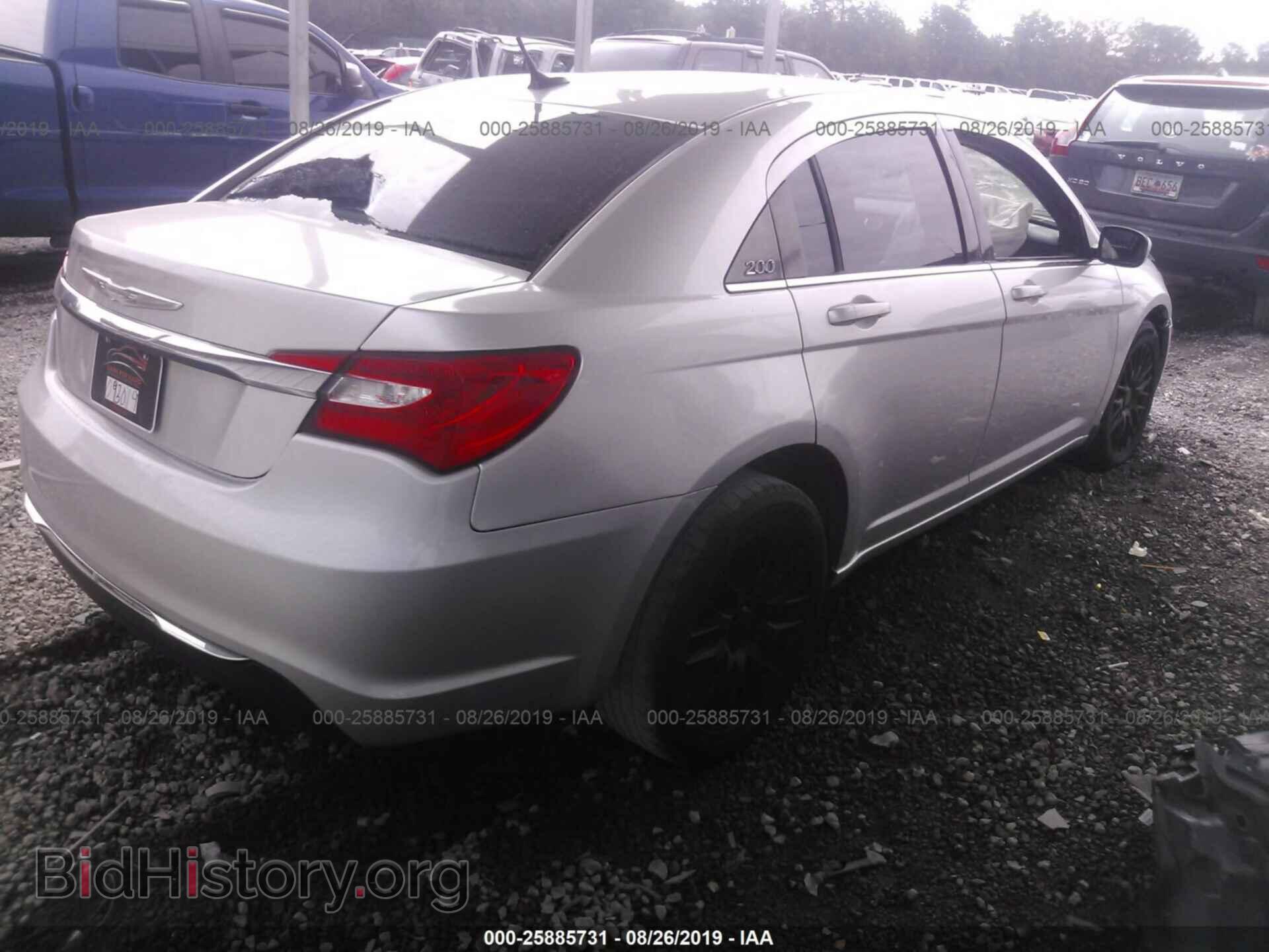 2011 CHRYSLER 200 - VIN: 1C3BC1FBXBN591124 - Photo 4