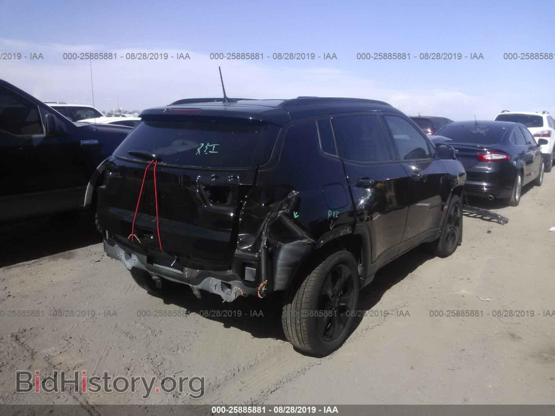 2018 JEEP COMPASS - VIN: 3C4NJDBB4JT455513 - Photo 4