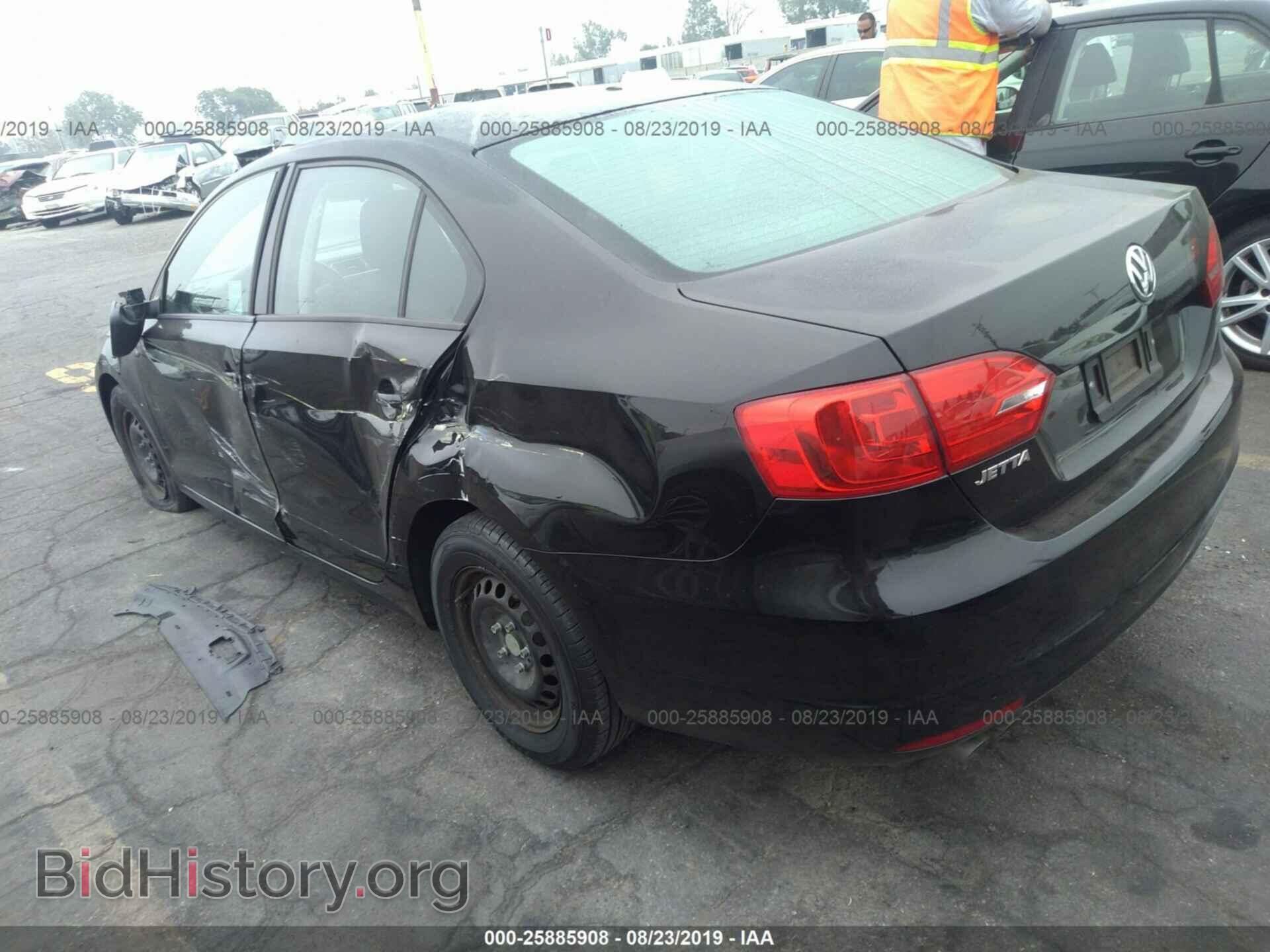 2014 VOLKSWAGEN JETTA - VIN: 3VW2K7AJ6EM320900 - Фото 3