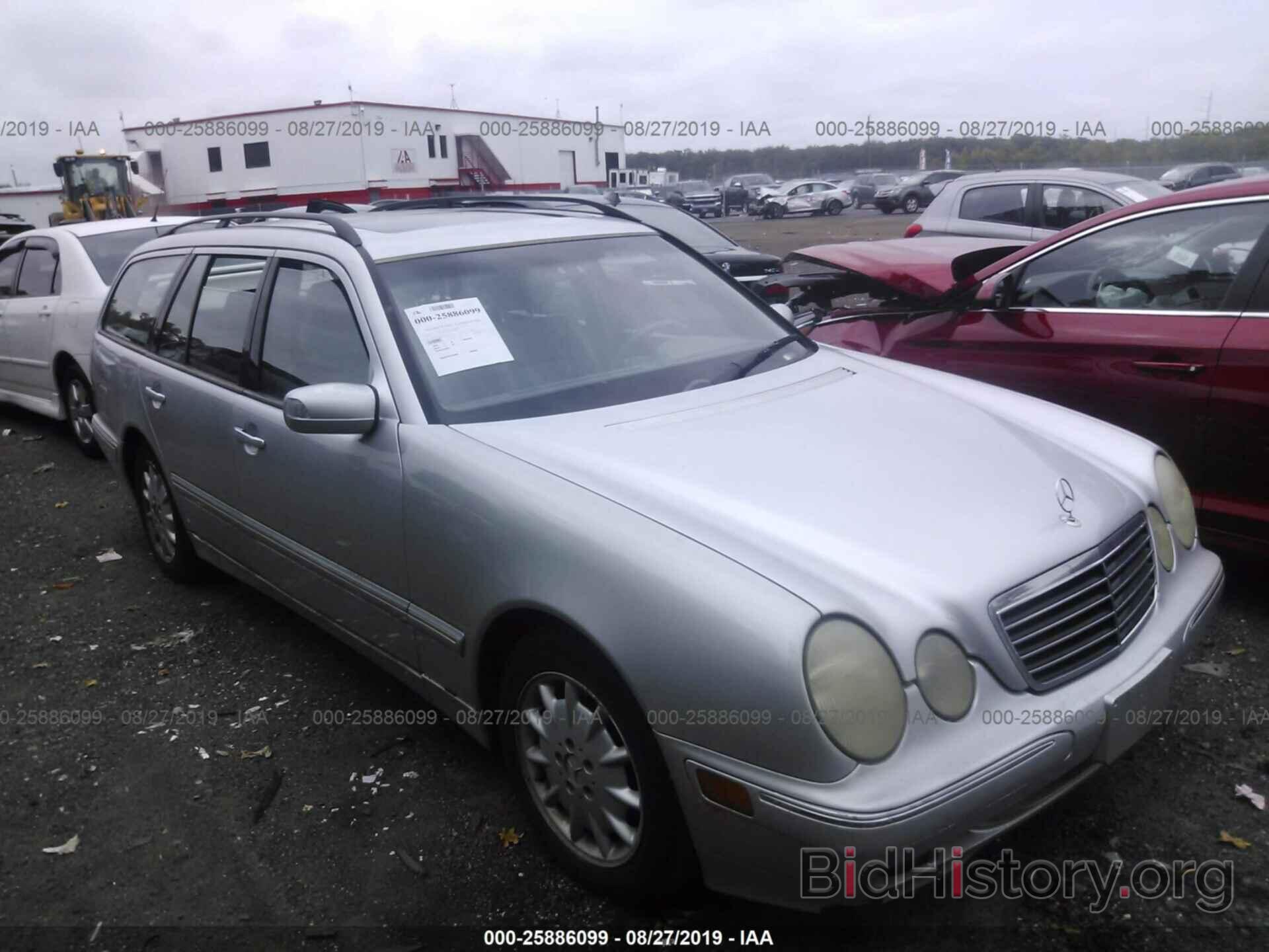 Photo WDBJH65JX1B205332 - MERCEDES-BENZ E 2001