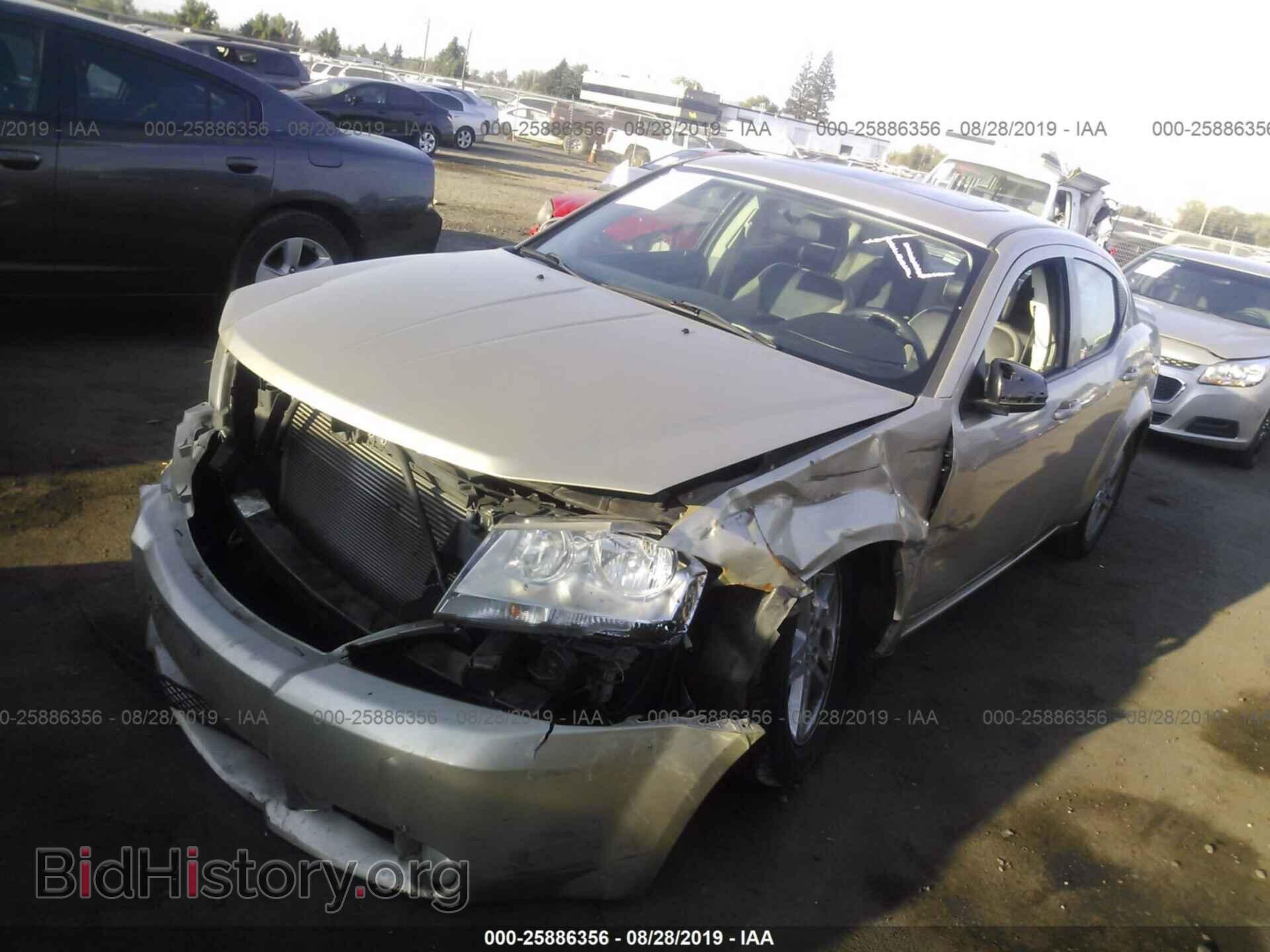 2010 DODGE AVENGER - VIN: 1B3CC5FB7AN163695 - Фото 2