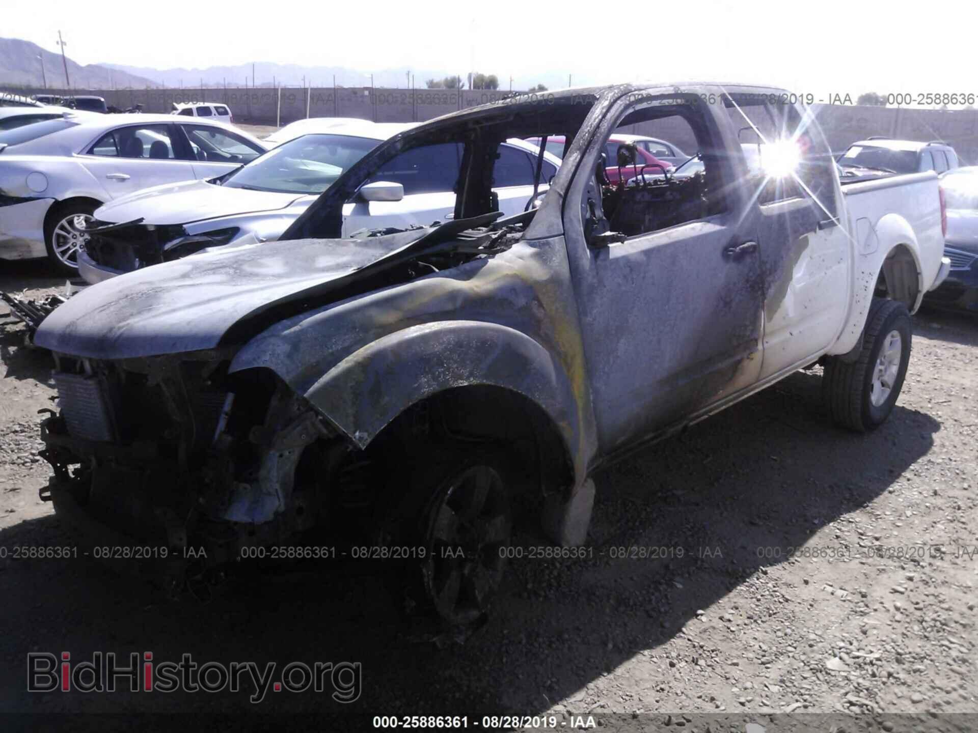 2013 NISSAN FRONTIER - VIN: 1N6AD0EV0DN716156 - Фото 2