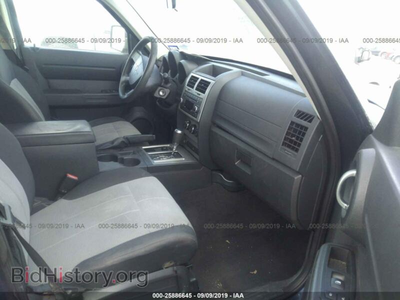 2008 Dodge NITRO (VIN 1D8GU28K28W252735) — фото 5 из 10