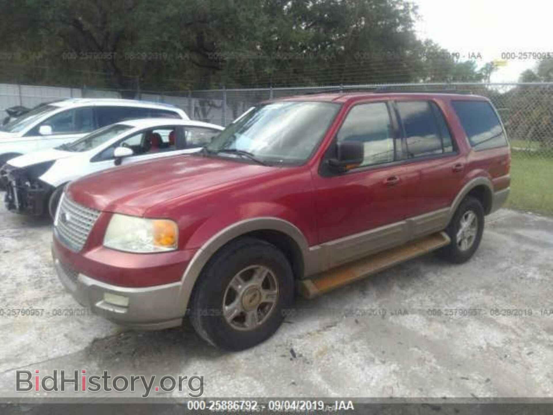 2004 FORD EXPEDITION - VIN: 1FMPU17L54LB08879 - Фото 2