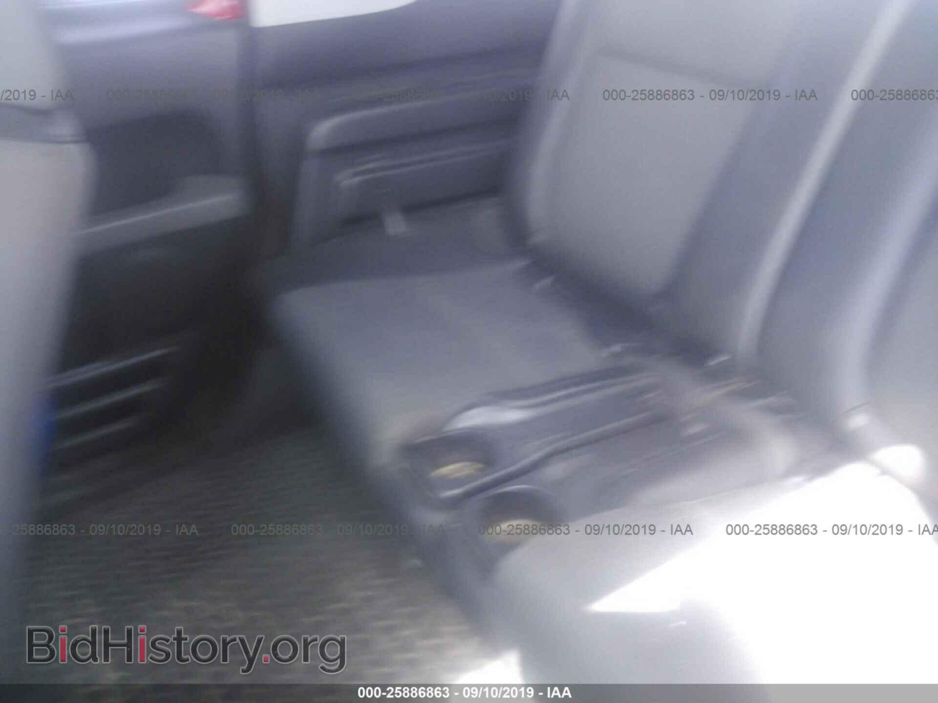 2005 HONDA ELEMENT - VIN: 5J6YH18685L004677 - Фото 8