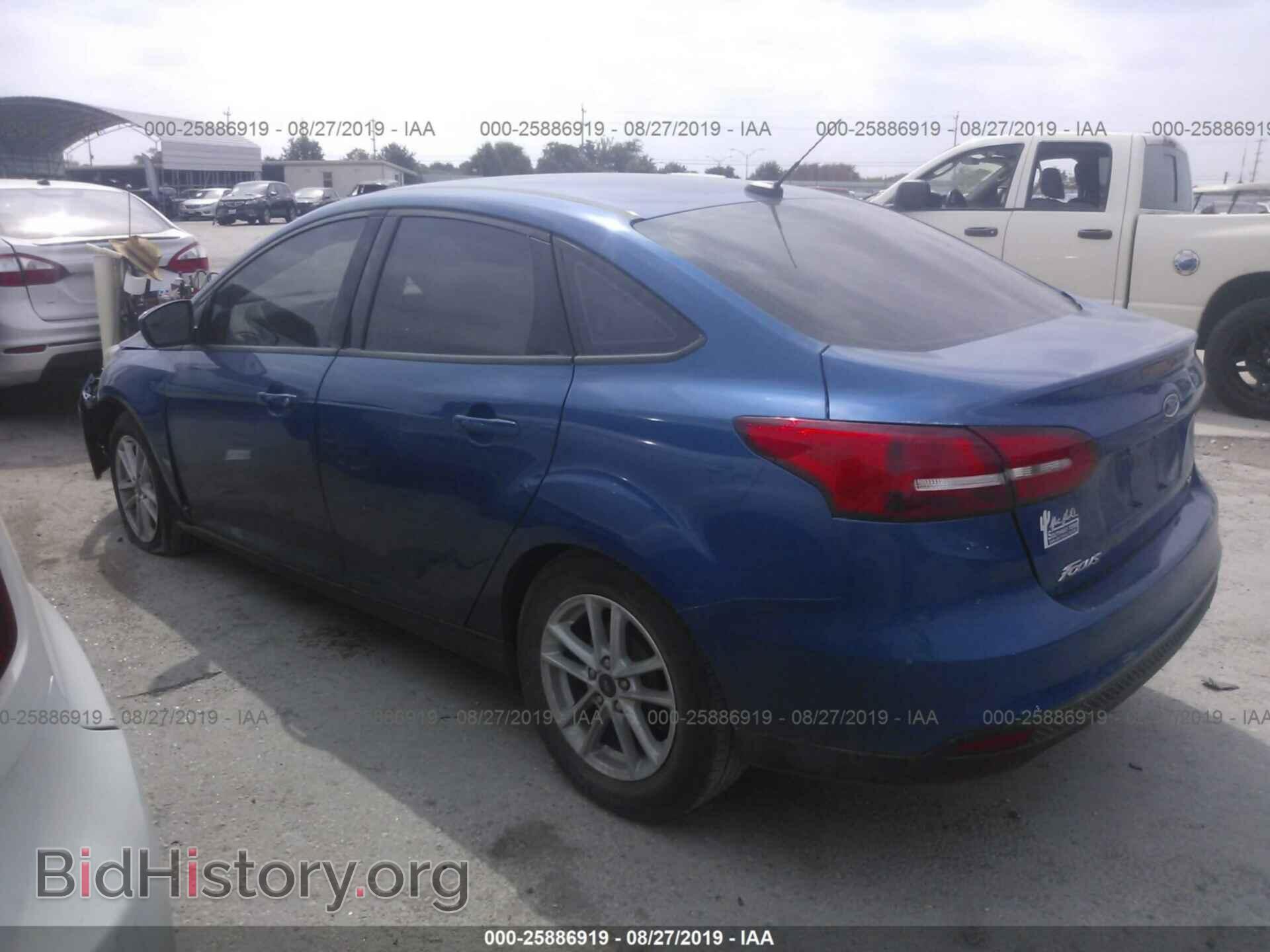 2018 FORD FOCUS - VIN: 1FADP3F21JL311577 - Фото 3