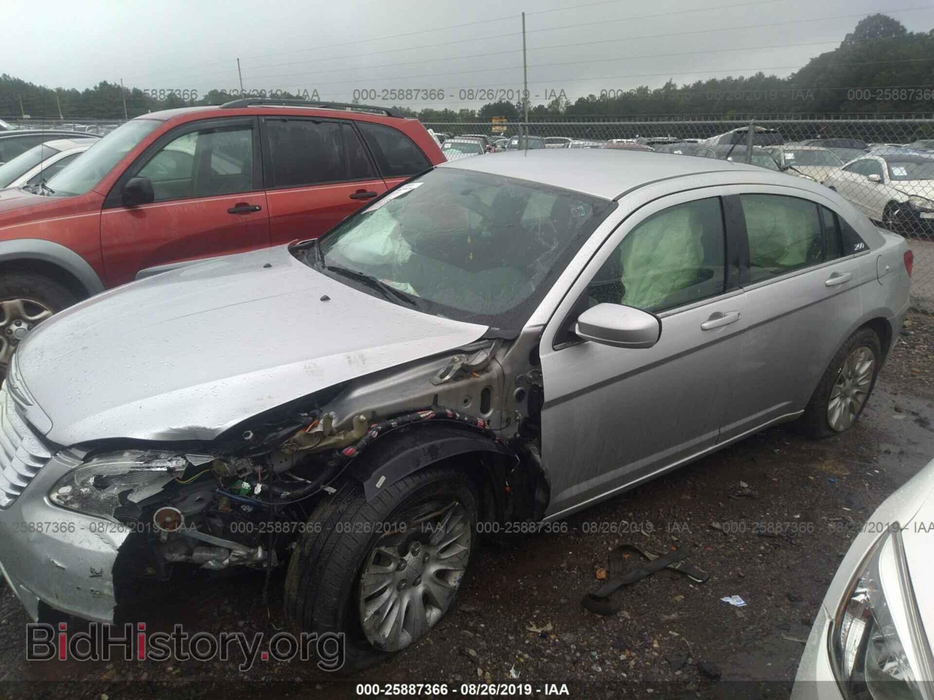 2012 CHRYSLER 200 - VIN: 1C3CCBAB9CN172295 - Фото 6