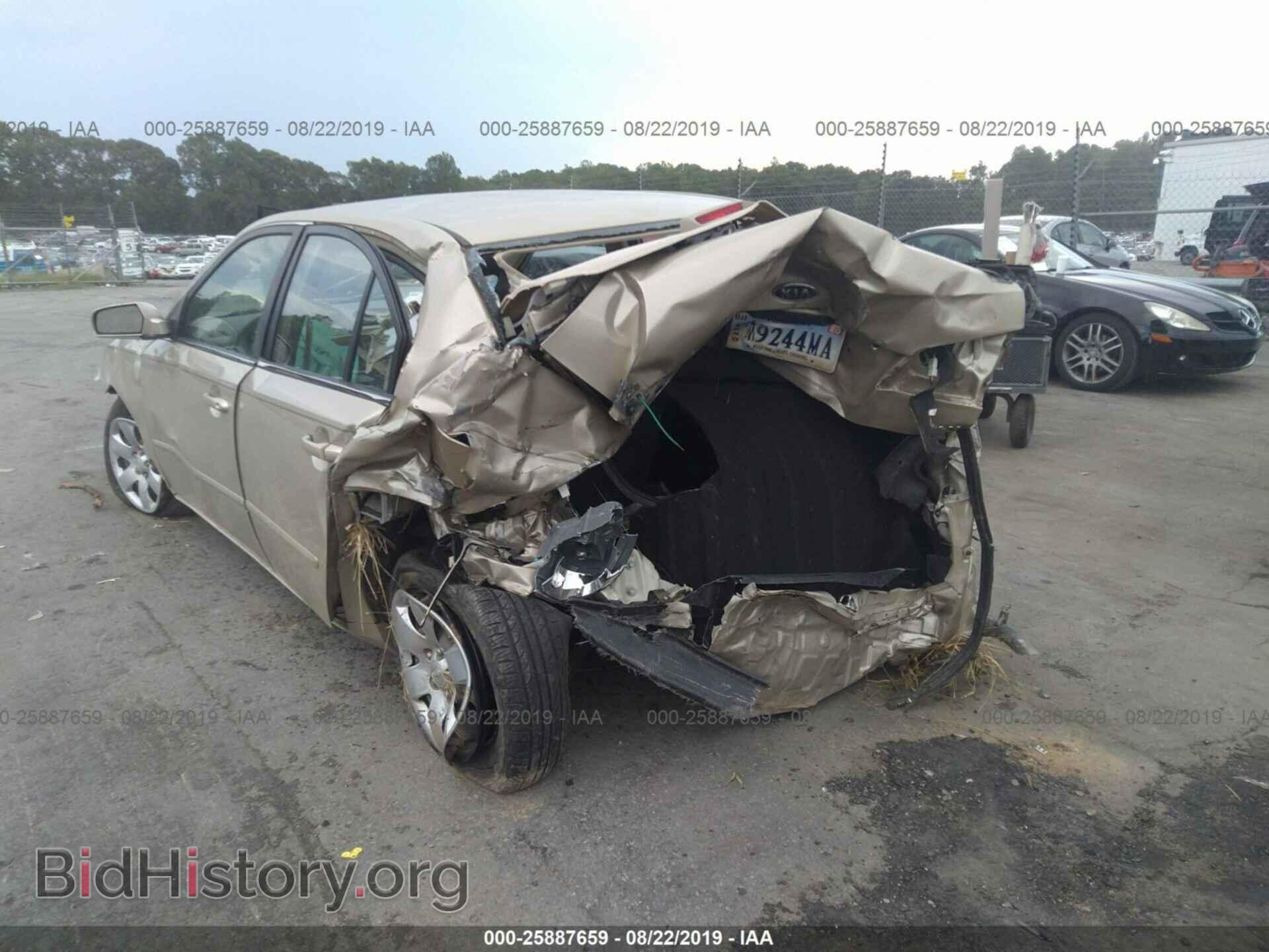 2008 KIA OPTIMA - VIN: KNAGE123085270743 - Фото 6