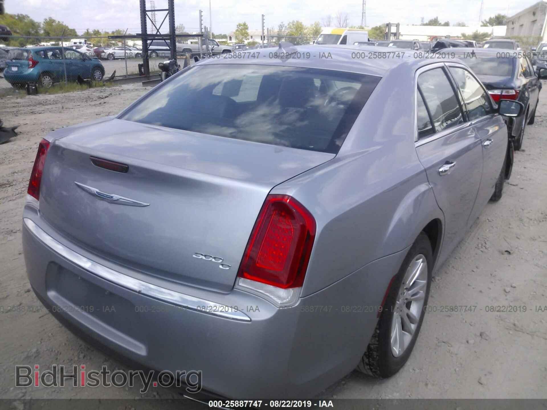 2017 CHRYSLER 300C - VIN: 2C3CCAEG3HH596667 - Фото 4