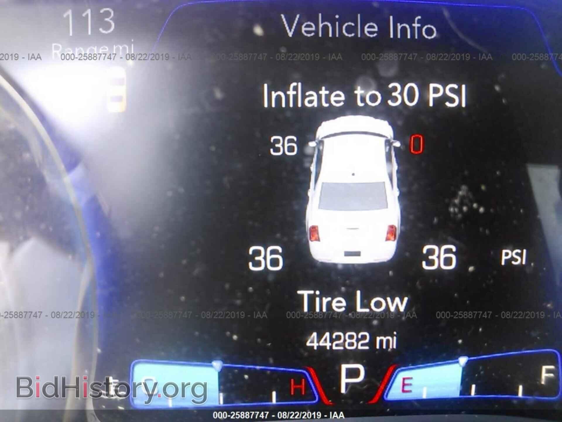 2017 CHRYSLER 300C - VIN: 2C3CCAEG3HH596667 - Фото 7