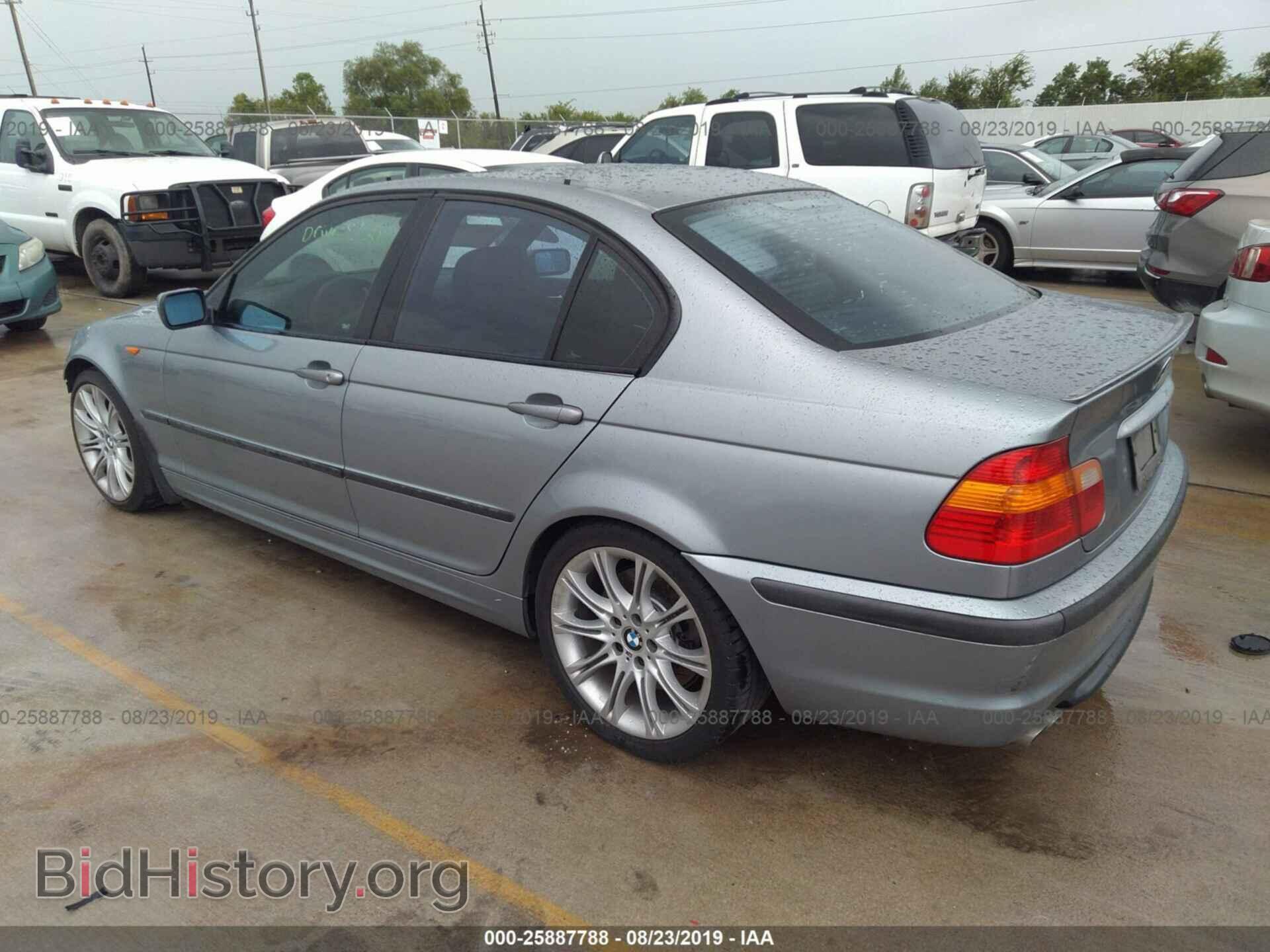 2004 BMW 330 - VIN: WBAEV53434KM36528 - Фото 3