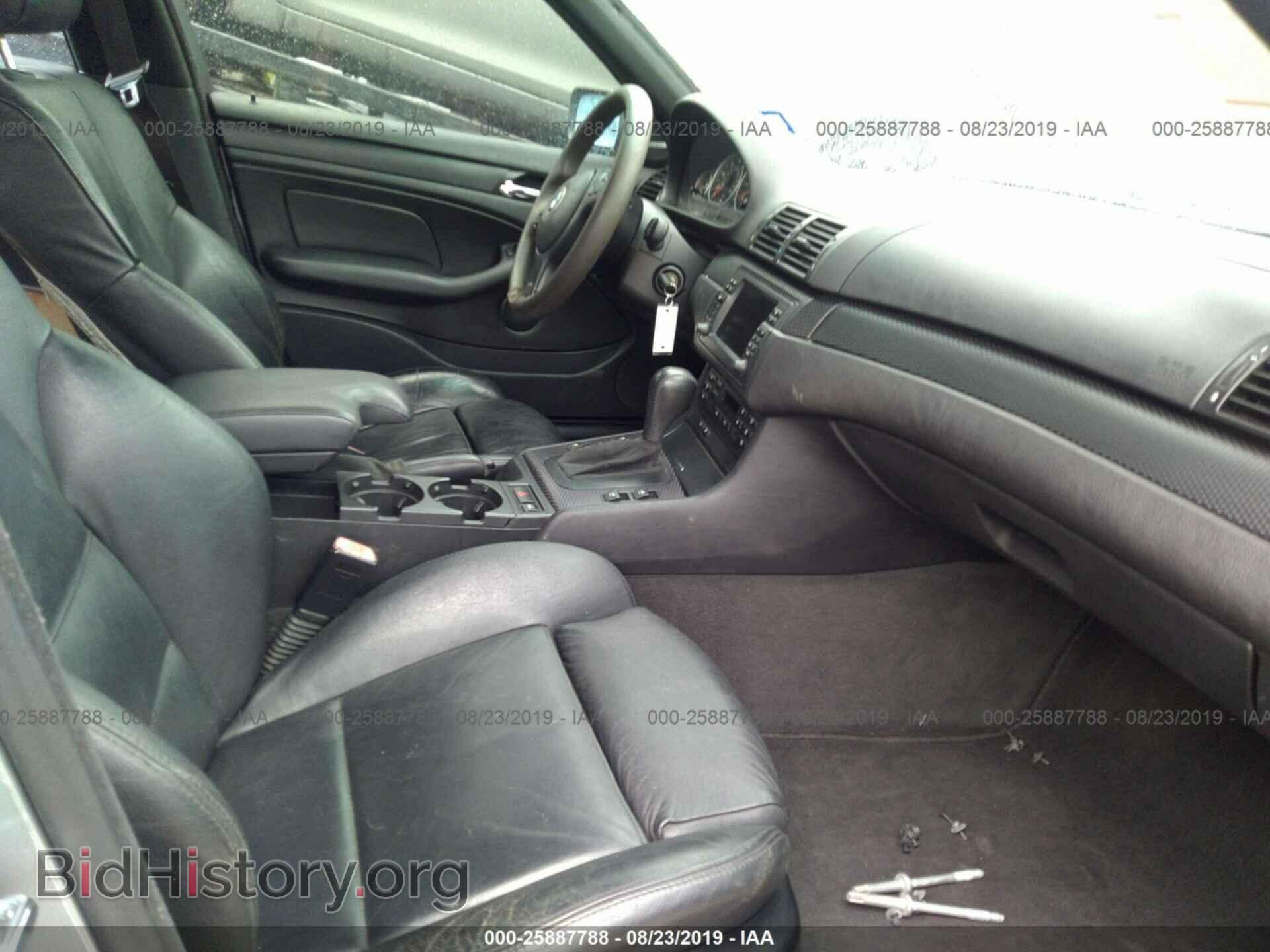 2004 BMW 330 - VIN: WBAEV53434KM36528 - Фото 5