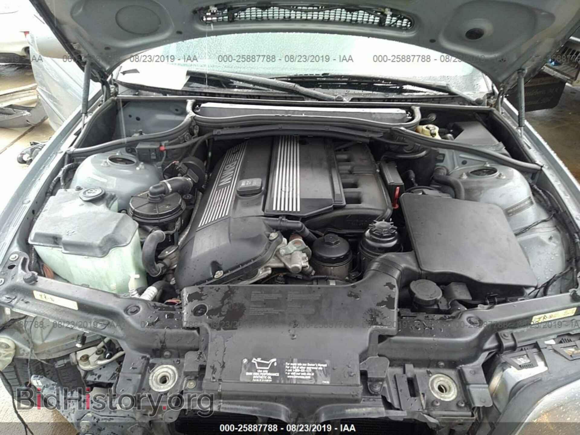 2004 BMW 330 - VIN: WBAEV53434KM36528 - Фото 10