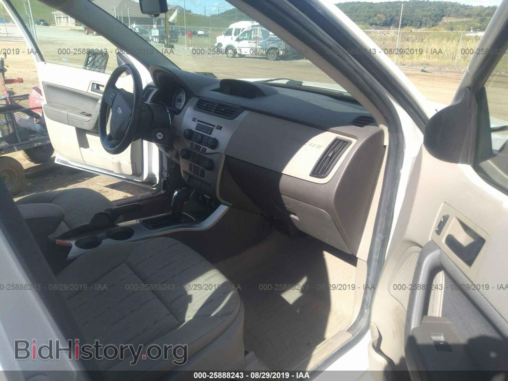 2011 FORD FOCUS - VIN: 1FAHP3FN8BW194673 - Фото 5