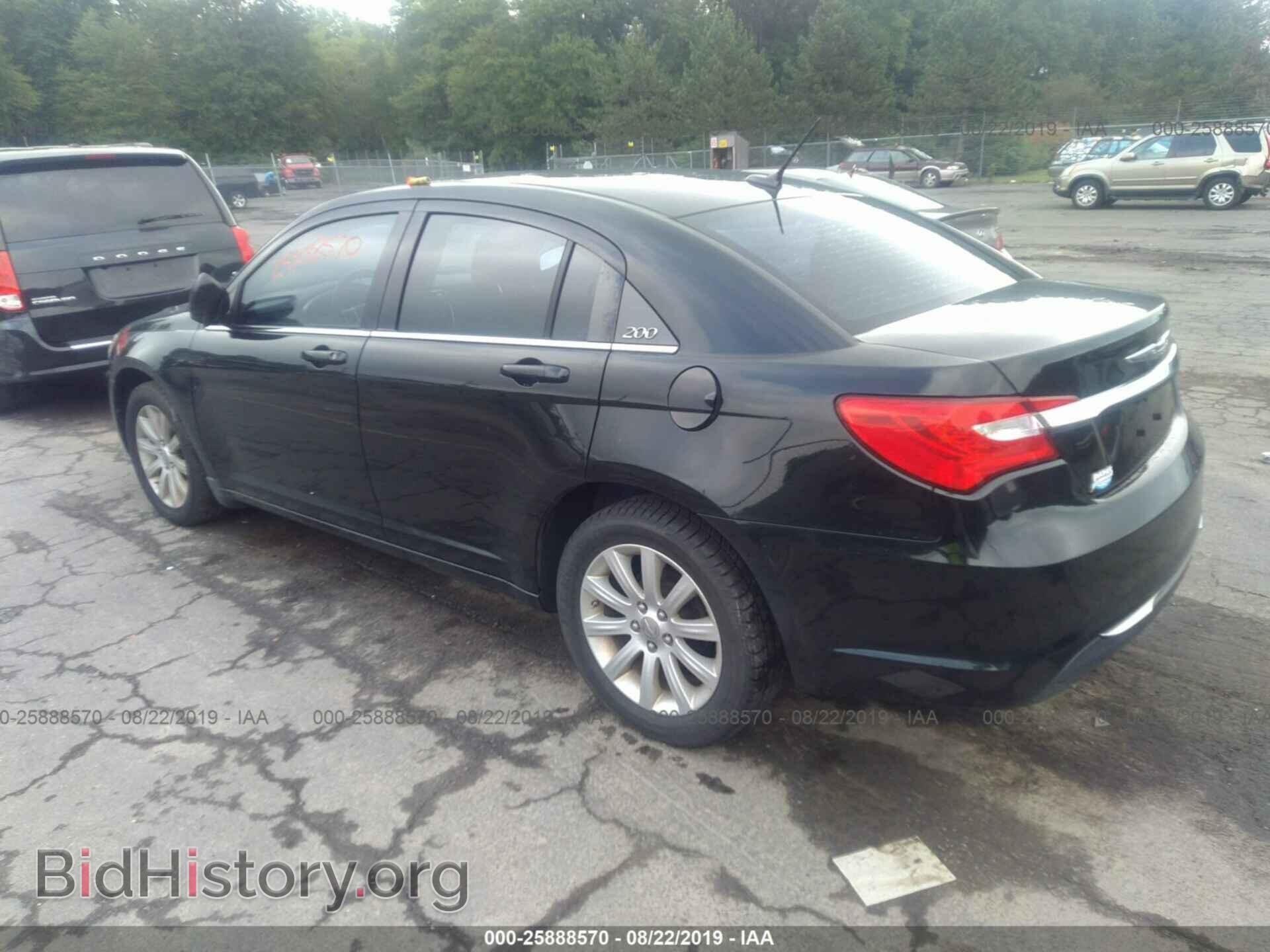 2011 CHRYSLER 200 - VIN: 1C3BC1FB6BN592979 - Фото 3