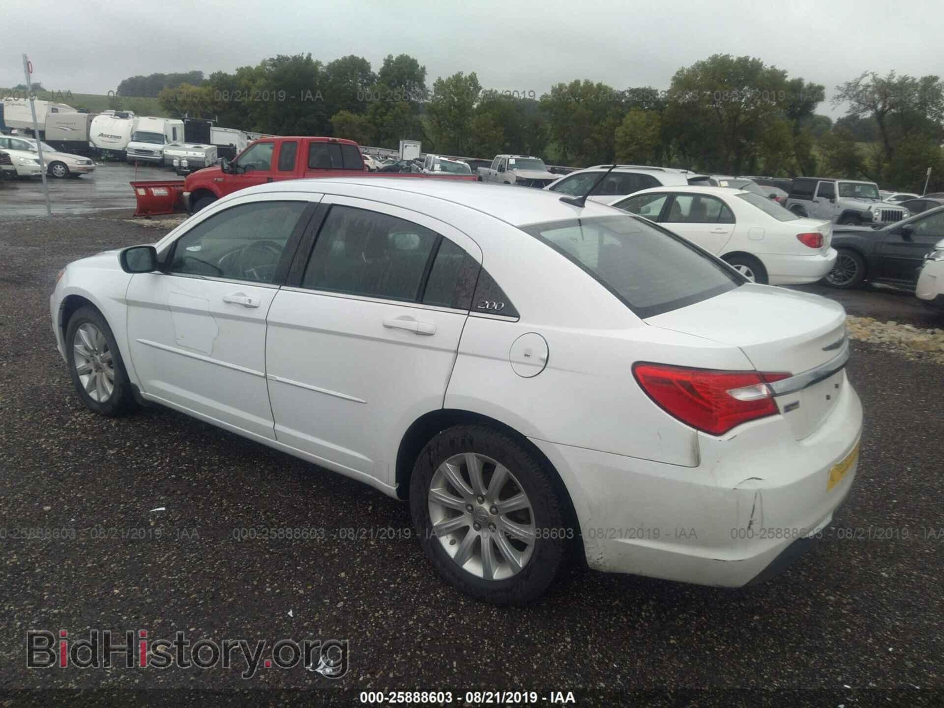 2013 CHRYSLER 200 - VIN: 1C3CCBBG9DN766039 - Photo 3