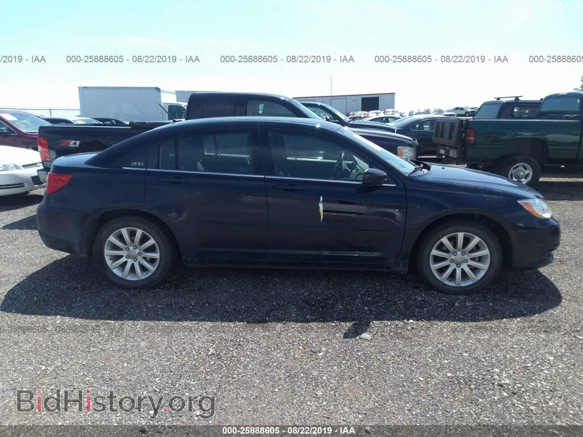 2014 CHRYSLER 200 - VIN: 1C3CCBBG1EN194806 - Photo 6