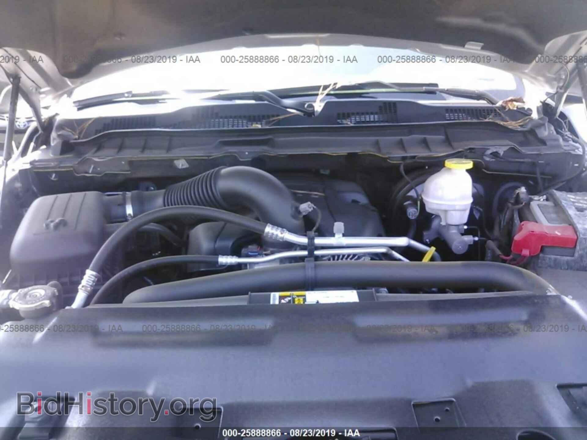 2019 RAM 1500 CLASSIC - VIN: 1C6RR7TT6KS614450 - Фото 10