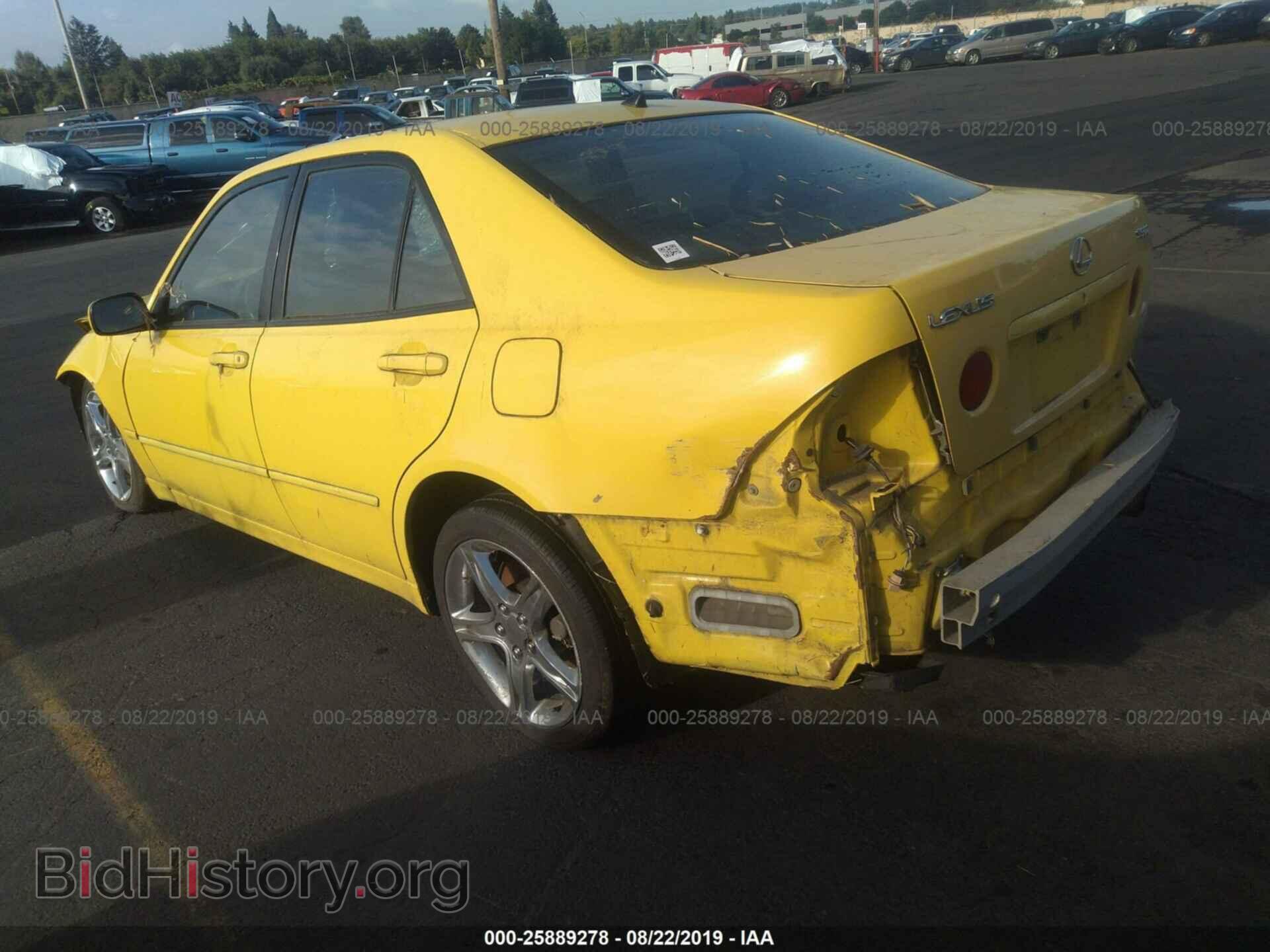 2001 LEXUS IS - VIN: JTHBD182510016655 - Photo 3
