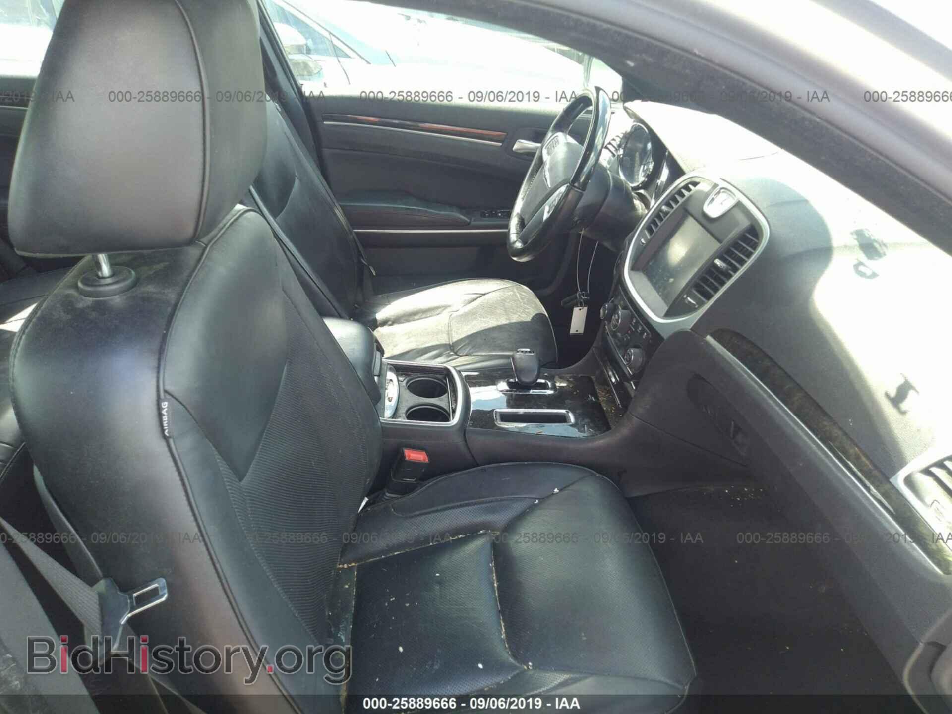 2014 CHRYSLER 300C - VIN: 2C3CCAEG9EH372928 - Фото 5