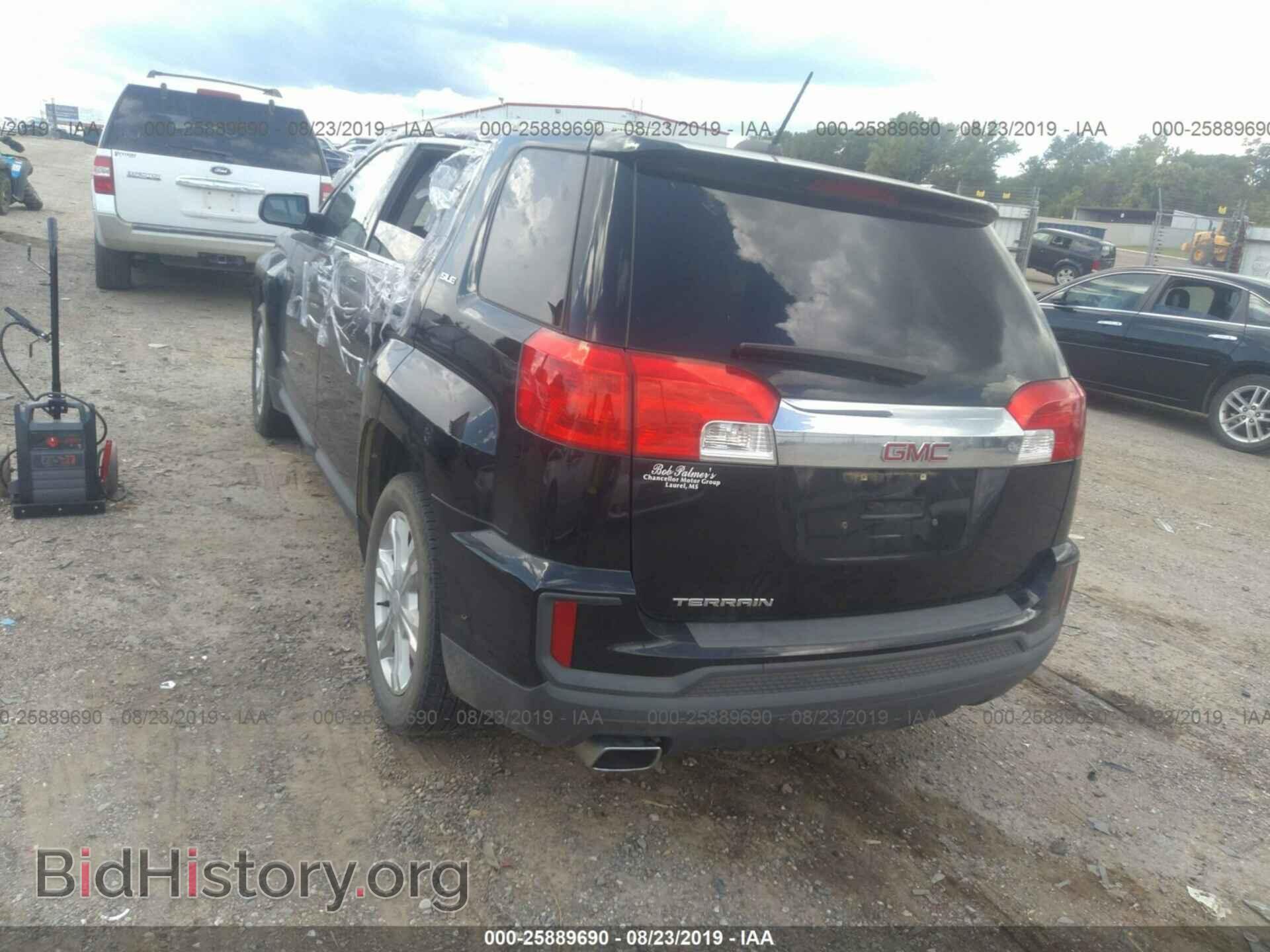 2017 GMC Terrain - VIN: 2GKALMEK3H6190705 - Фото 3