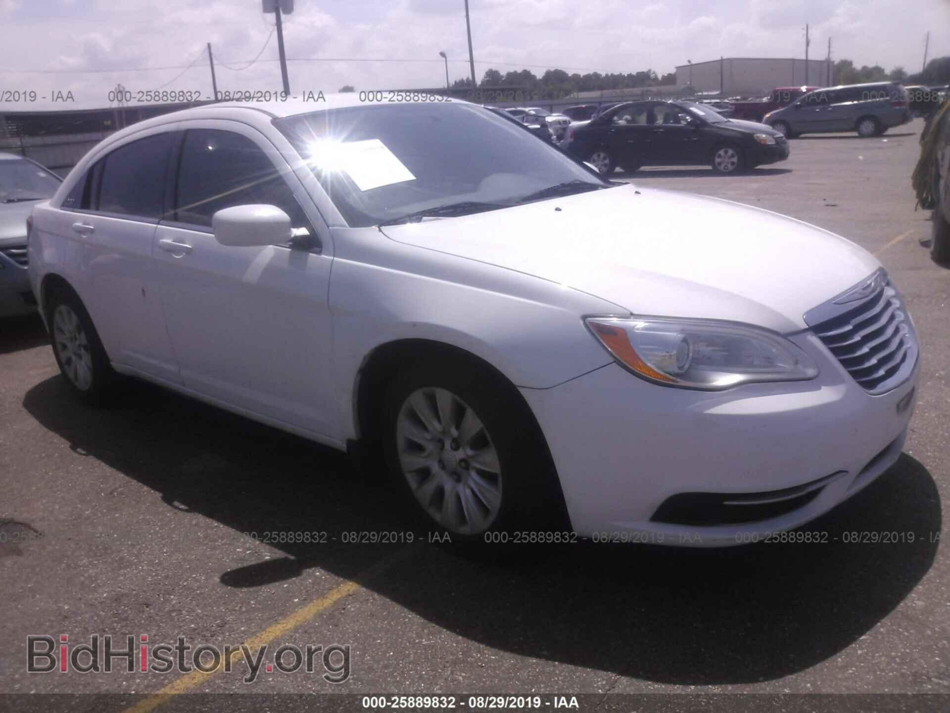 Photo 1C3CCBAG2CN155267 - CHRYSLER 200 2012