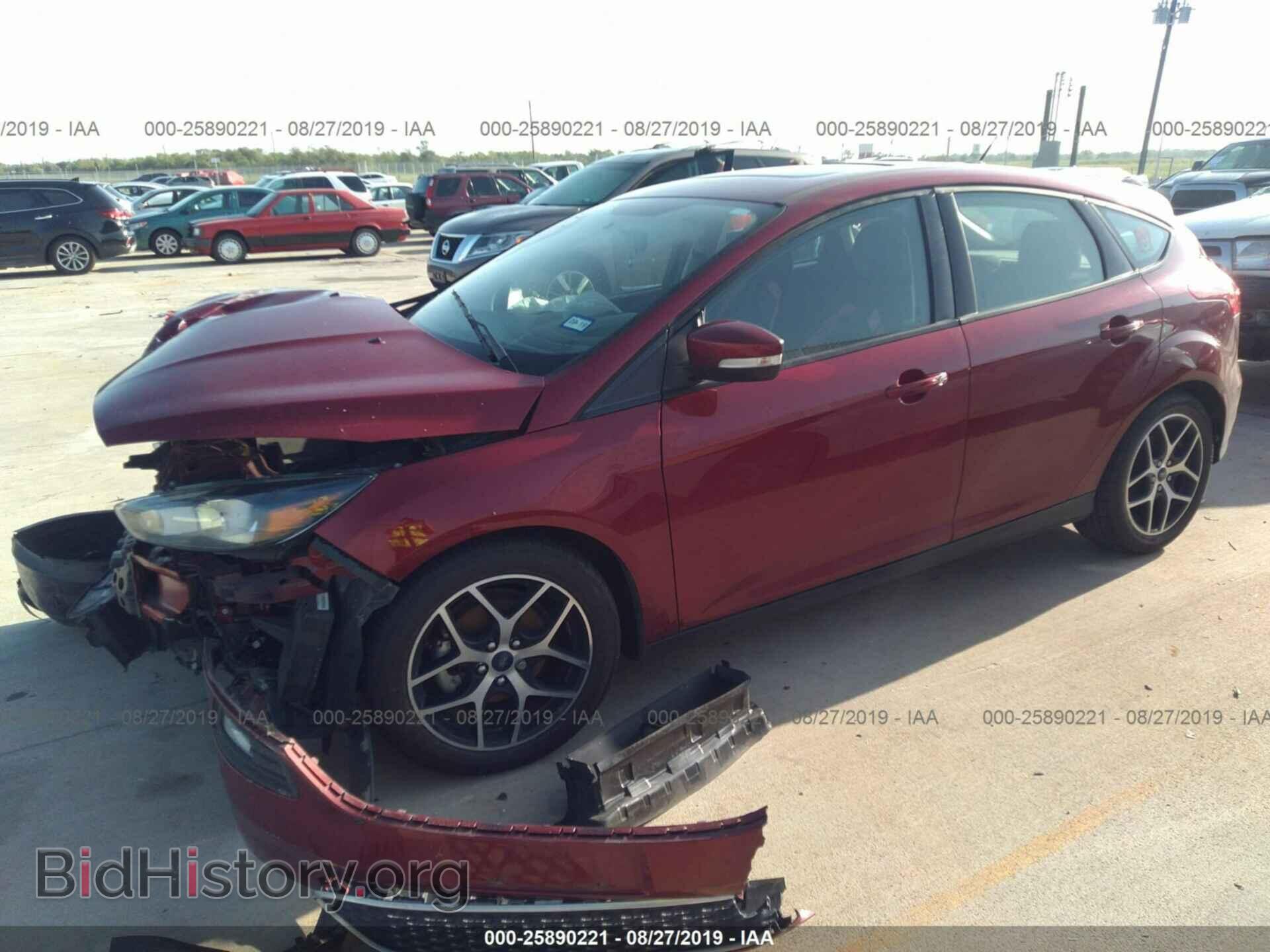 2017 FORD FOCUS - VIN: 1FADP3M2XHL303474 - Photo 2