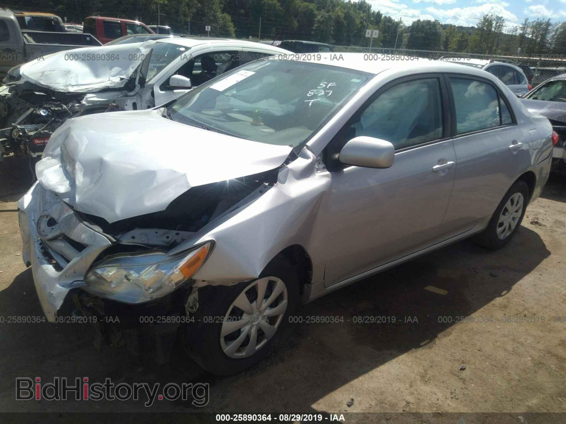 2011 TOYOTA COROLLA - VIN: 2T1BU4EE5BC725420 - Фото 2
