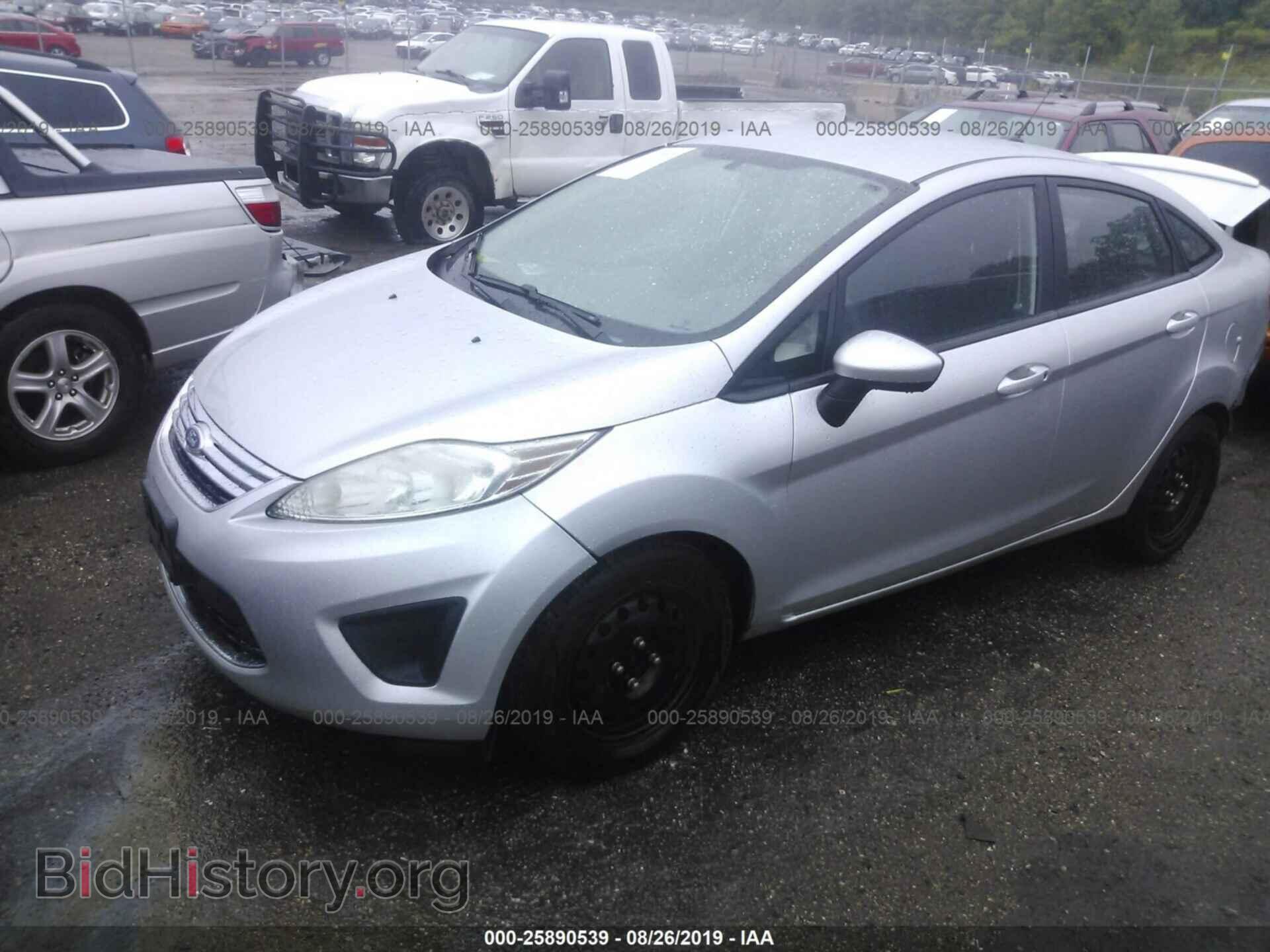 2011 FORD FIESTA - VIN: 3FADP4BJ5BM142795 - Фото 2