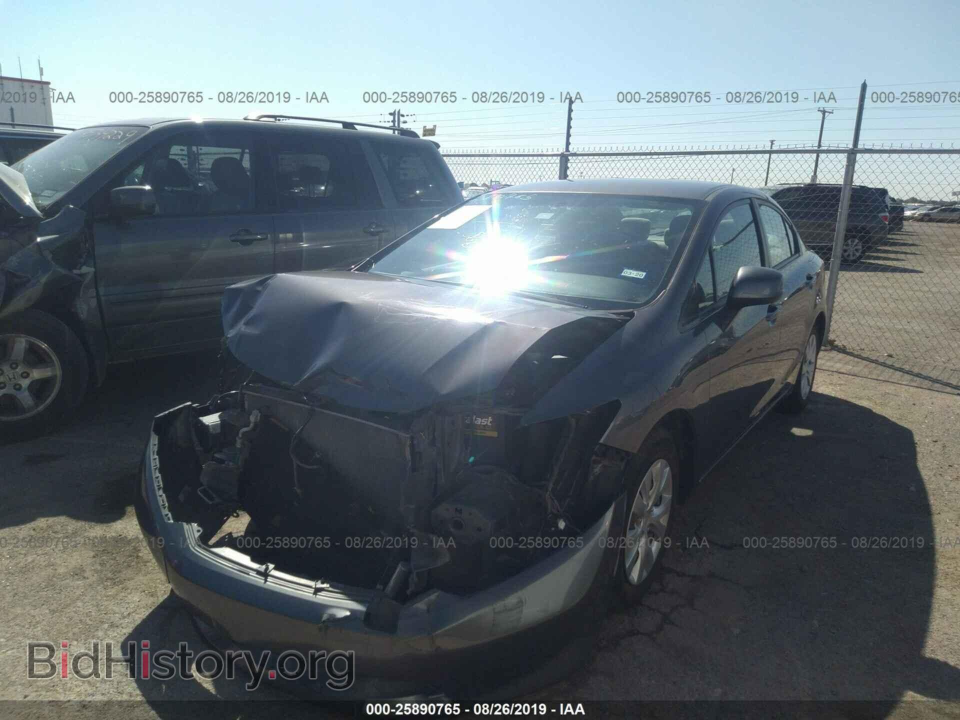 2012 HONDA CIVIC - VIN: 2HGFB2F58CH583843 - Фото 2