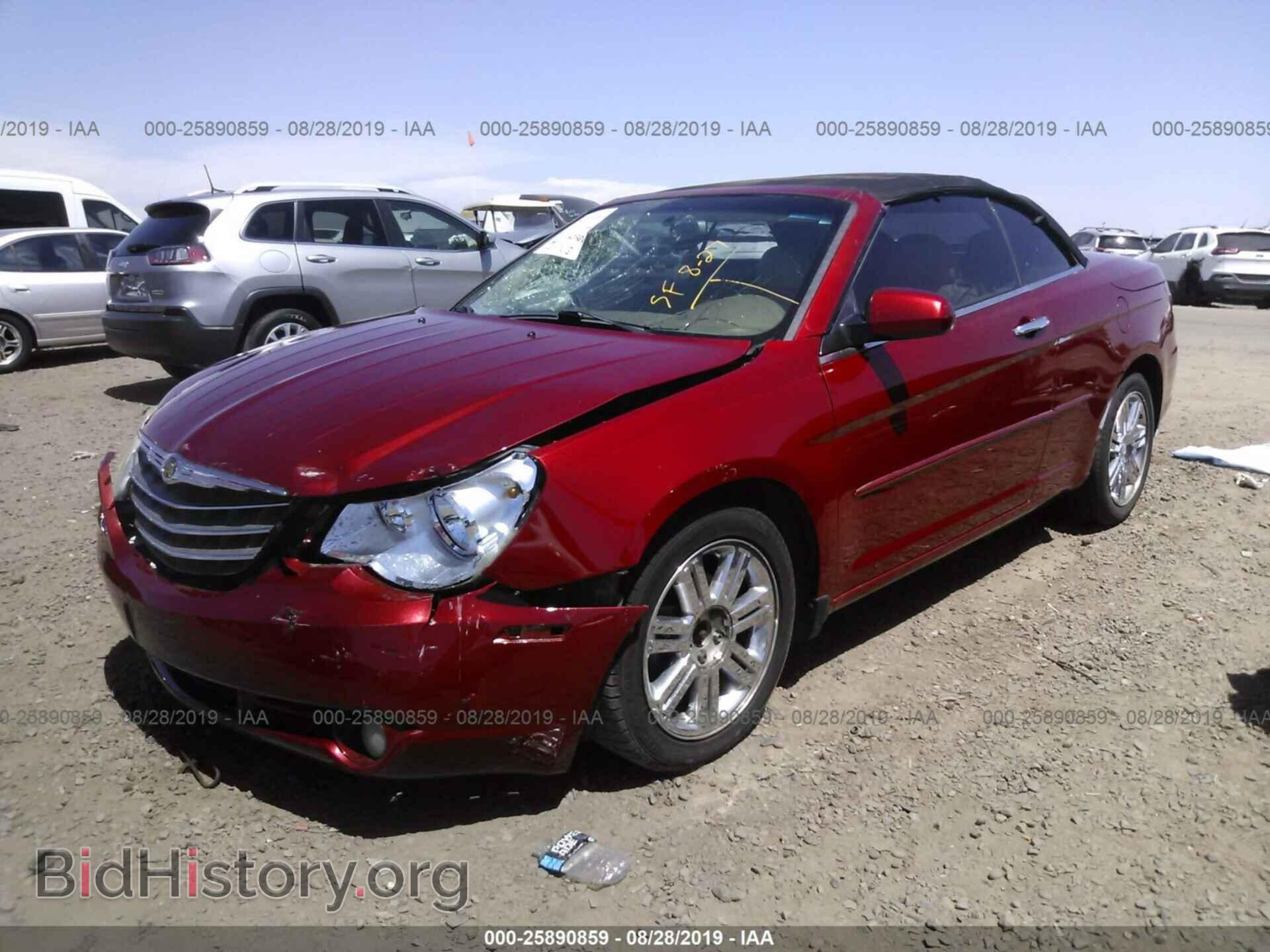 2008 CHRYSLER SEBRING - VIN: 1C3LC65MX8N637807 - Фото 2