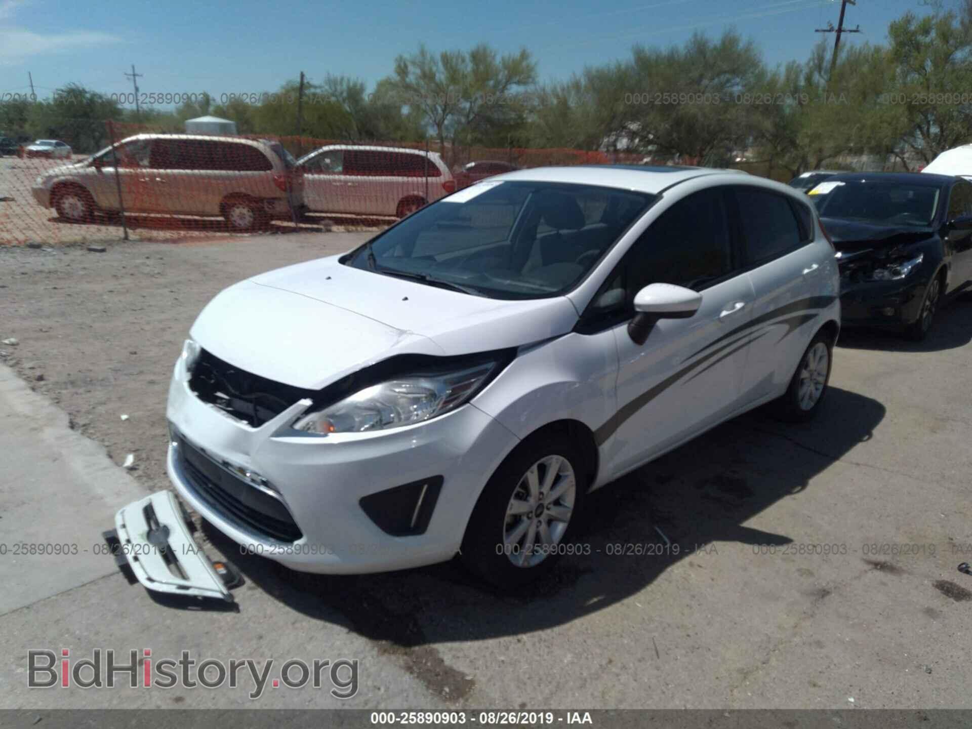 2011 FORD FIESTA - VIN: 3FADP4EJ9BM149017 - Photo 2