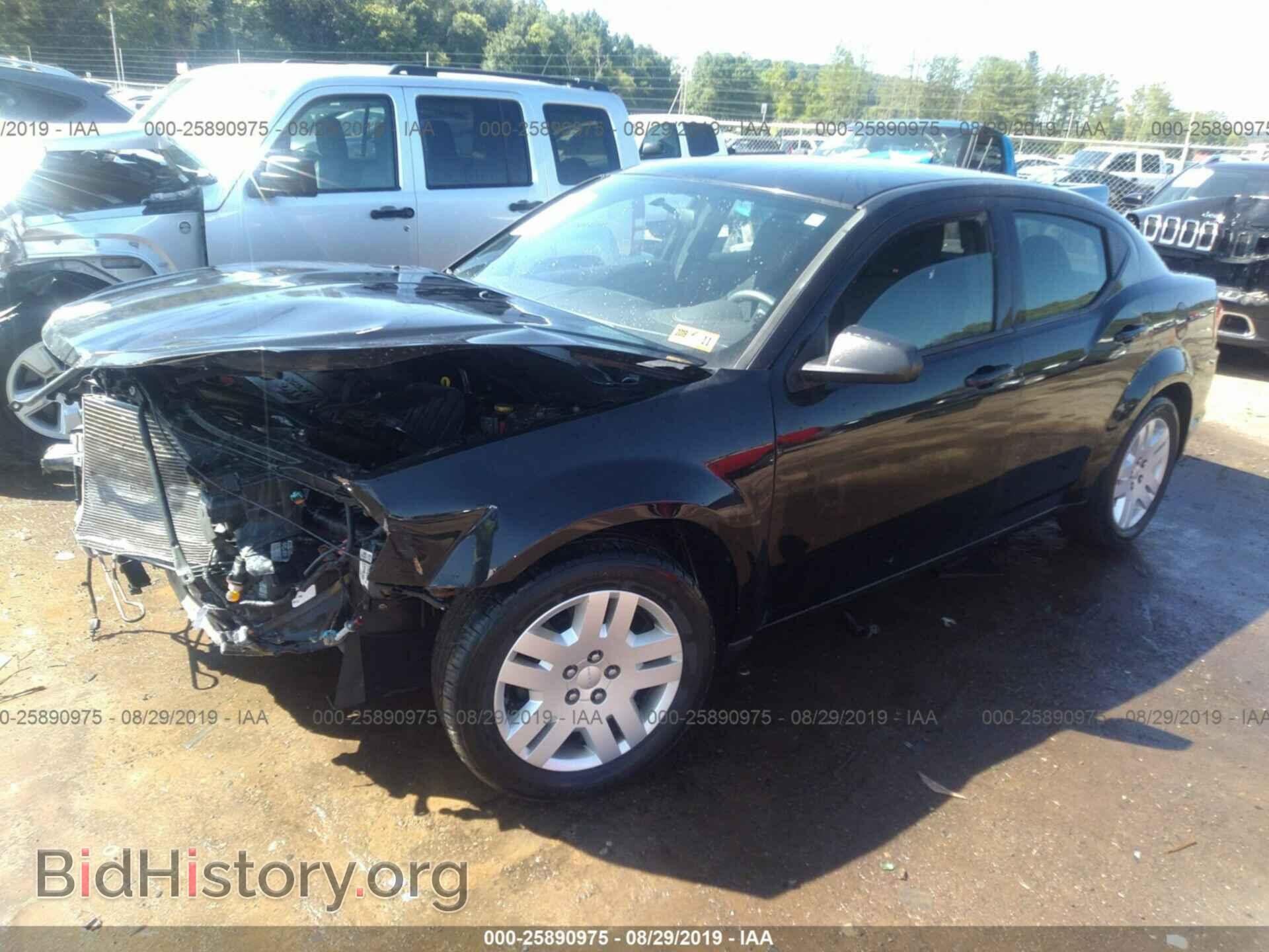 2011 DODGE AVENGER - VIN: 1B3BD4FB5BN608407 - Фото 2