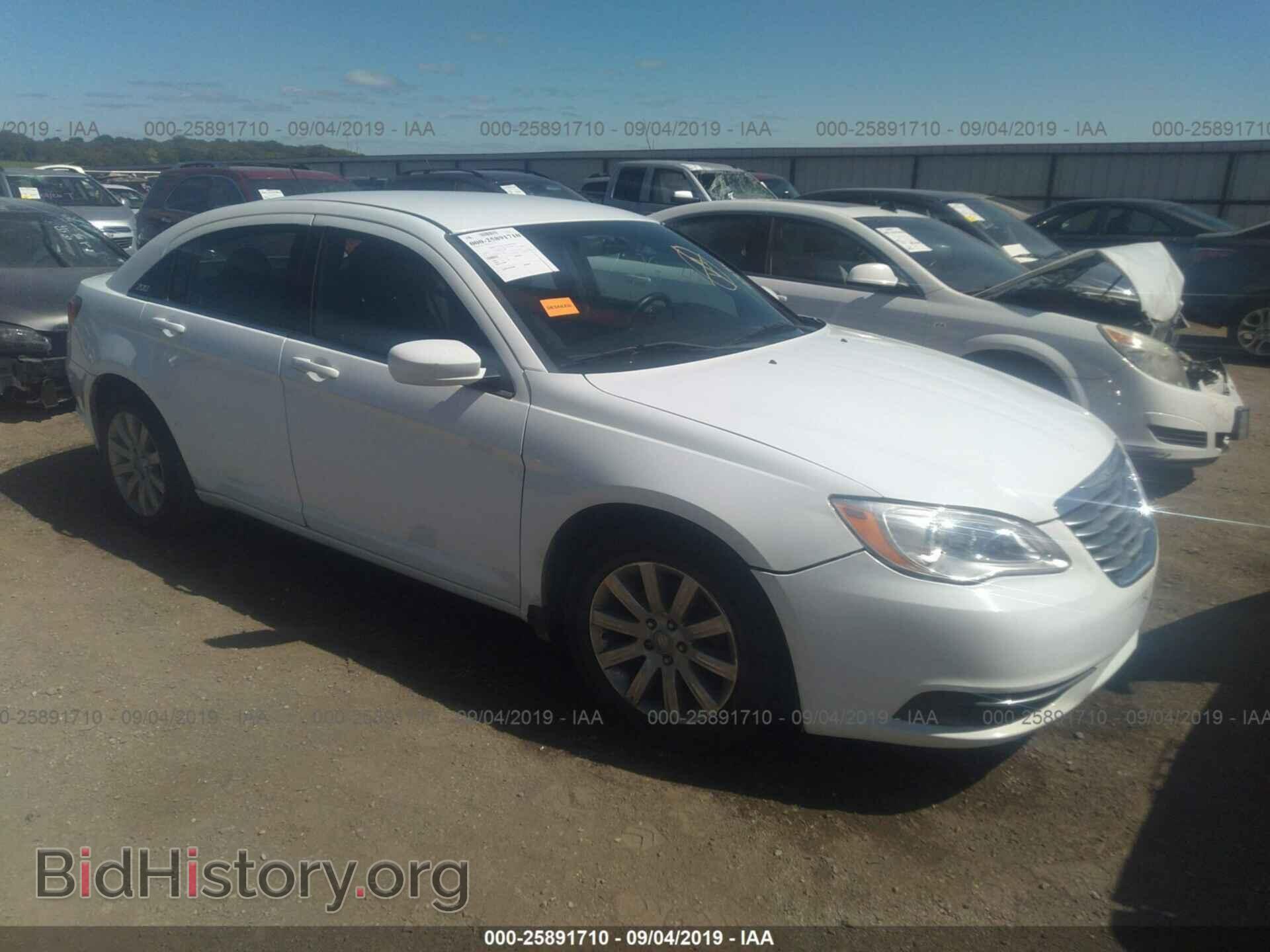 Фотография 1C3CCBBG7EN106969 - CHRYSLER 200 2014