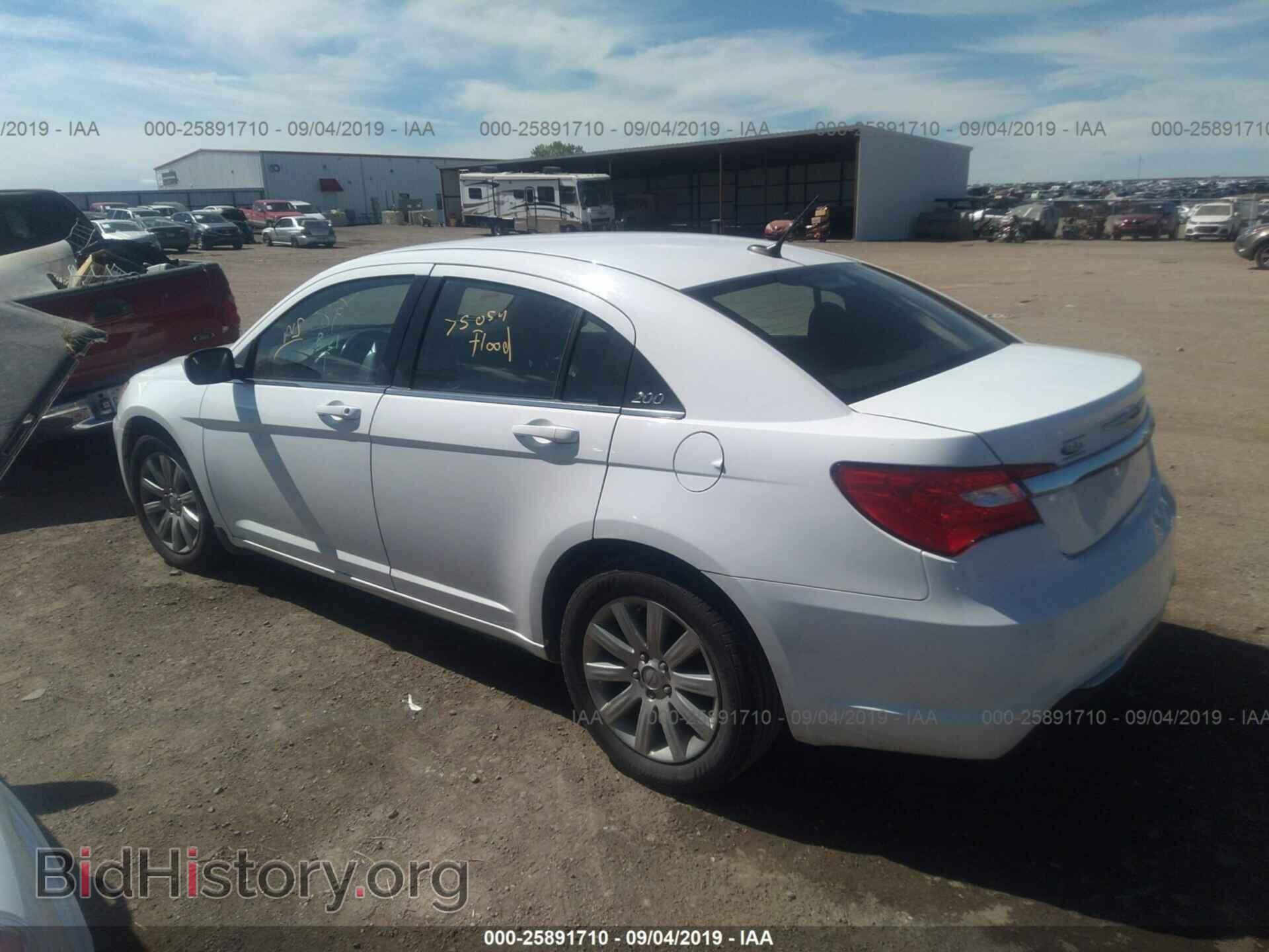2014 CHRYSLER 200 - VIN: 1C3CCBBG7EN106969 - Фото 3