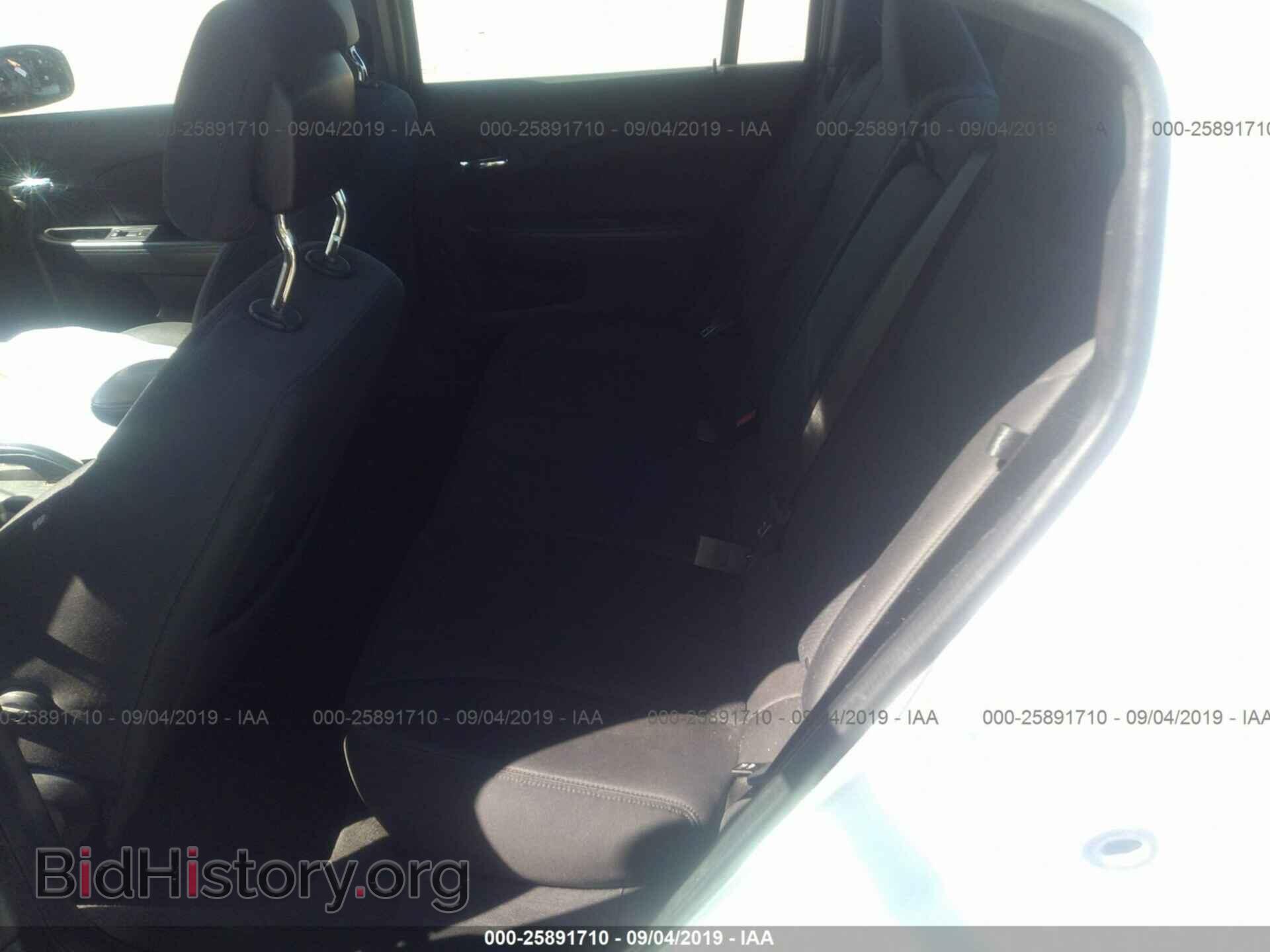 2014 CHRYSLER 200 - VIN: 1C3CCBBG7EN106969 - Фото 8