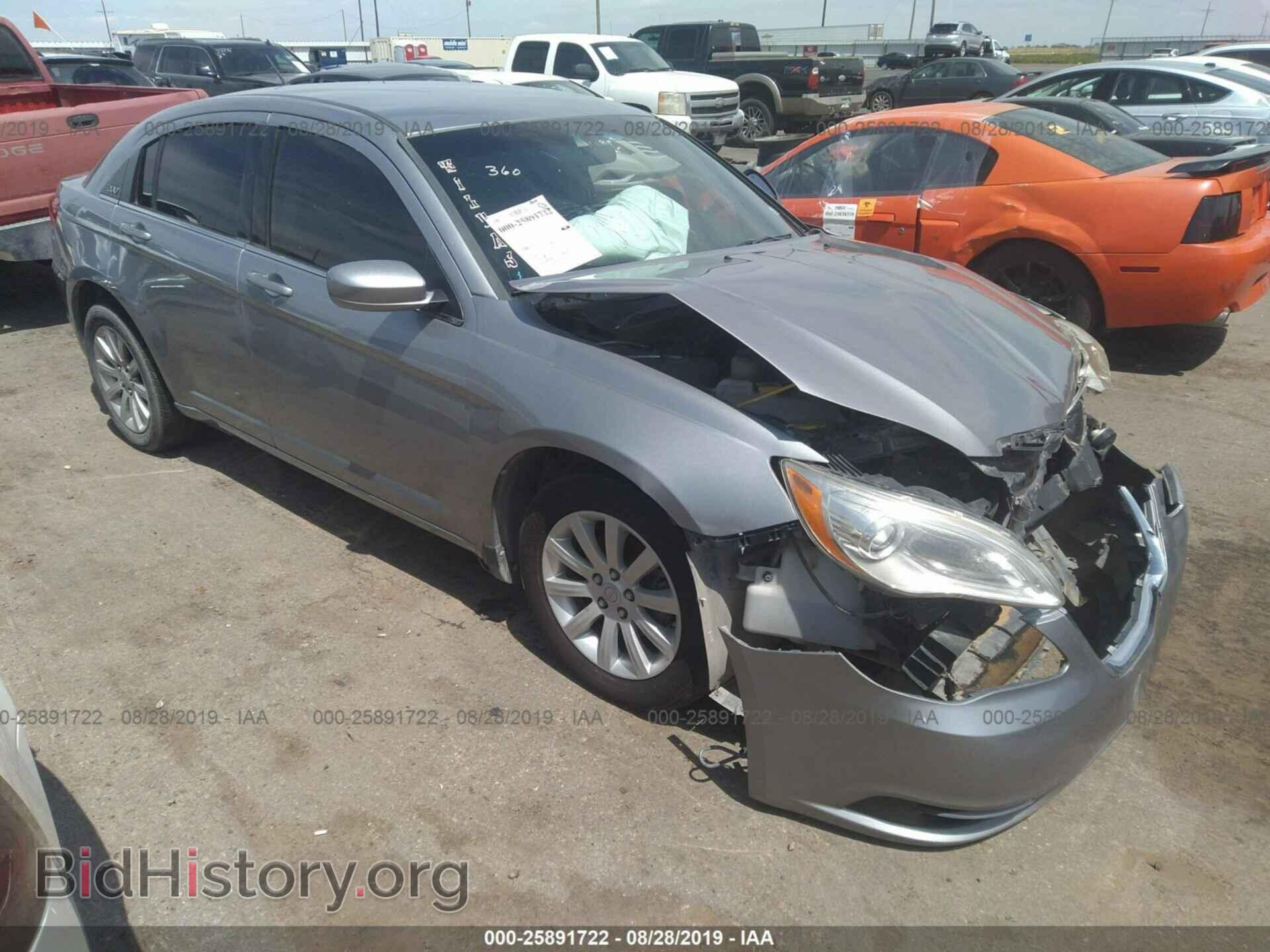 Photo 1C3CCBBB4DN693893 - CHRYSLER 200 2013