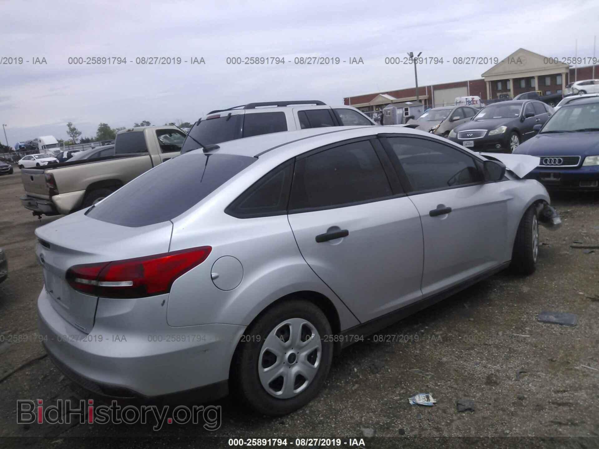 2016 FORD FOCUS - VIN: 1FADP3E24GL391029 - Фото 4