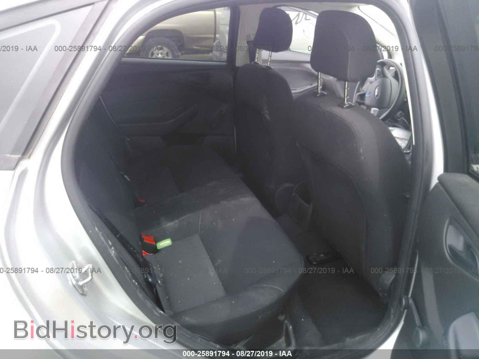 2016 FORD FOCUS - VIN: 1FADP3E24GL391029 - Фото 8