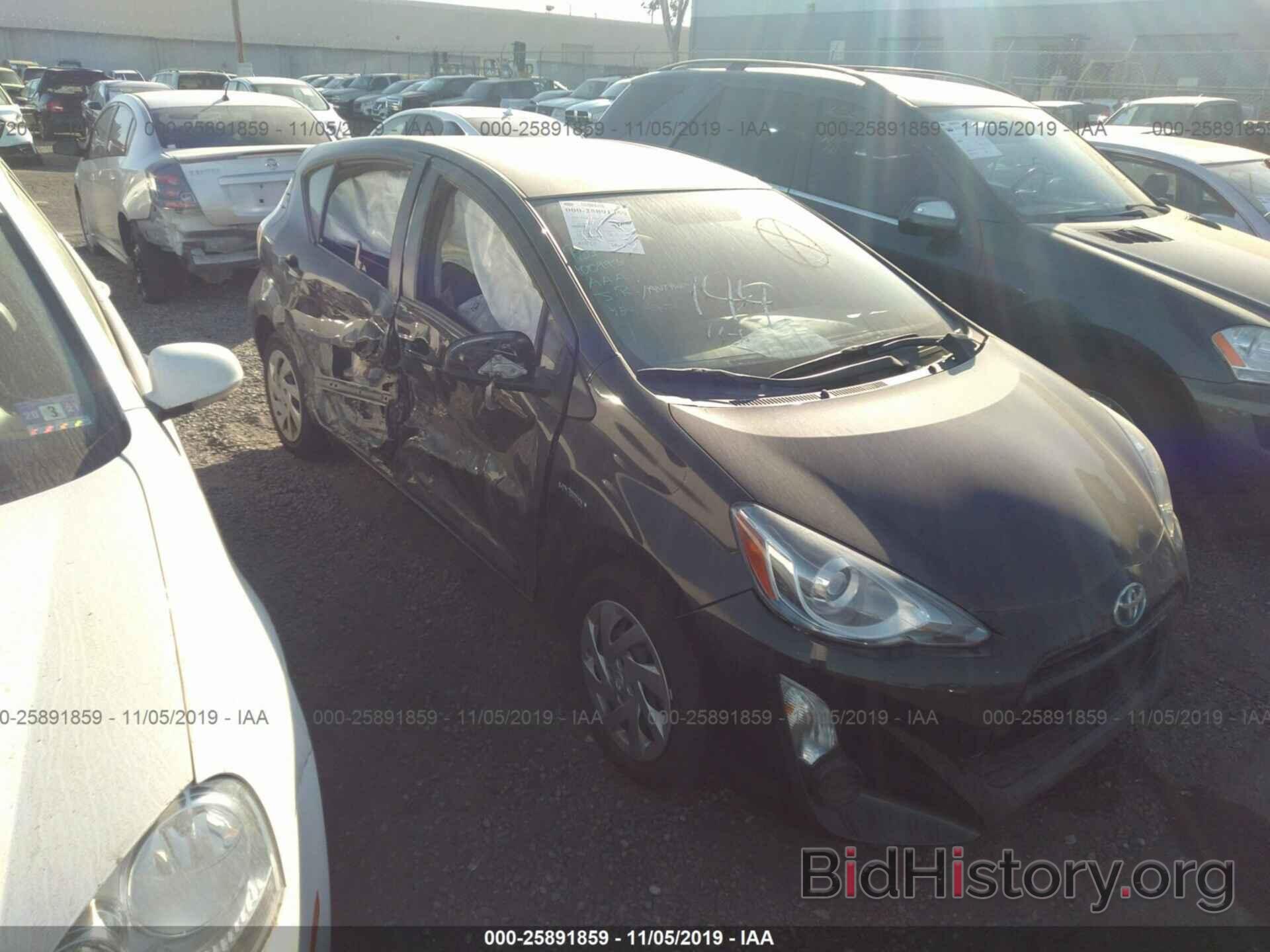 Photo JTDKDTB34F1100854 - TOYOTA PRIUS C 2015