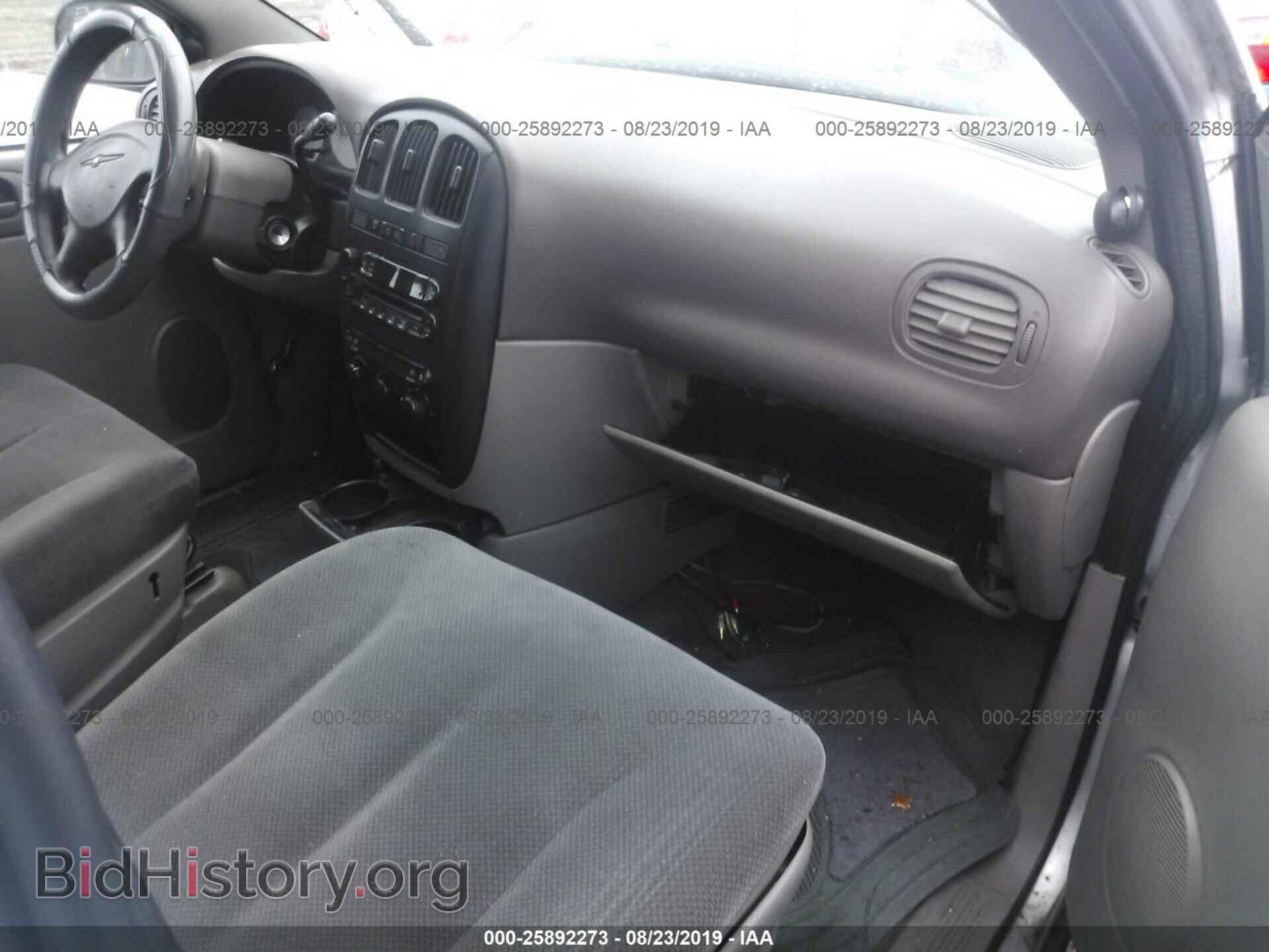 2002 CHRYSLER VOYAGER - VIN: 1C8GJ25362B600053 - Фото 5